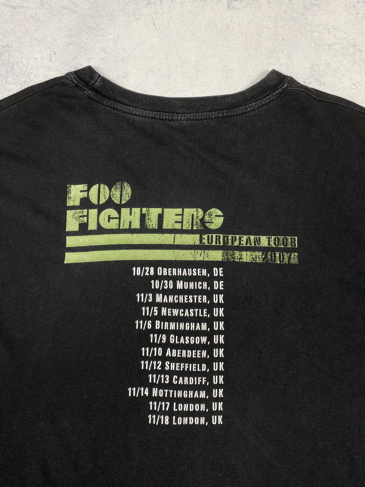 Band Tees Foo Fighters Rock Euro Tour 2007 Music T Shirt Size US XL / EU 56 / 4 - 8 Thumbnail