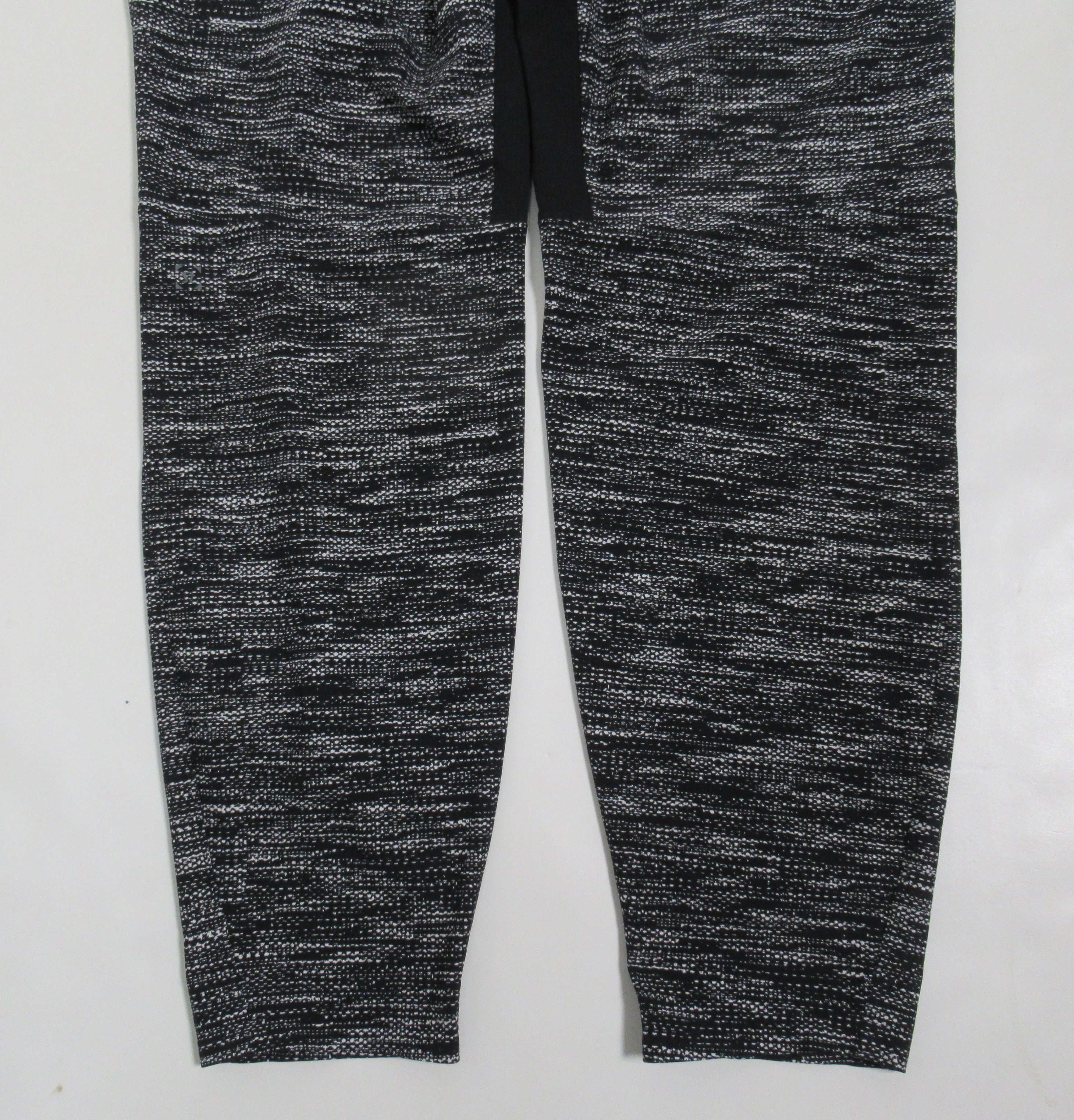 Lululemon Lululemon Men's In Mind Pant All Court Texture White Black Size US 35 - 10 Thumbnail