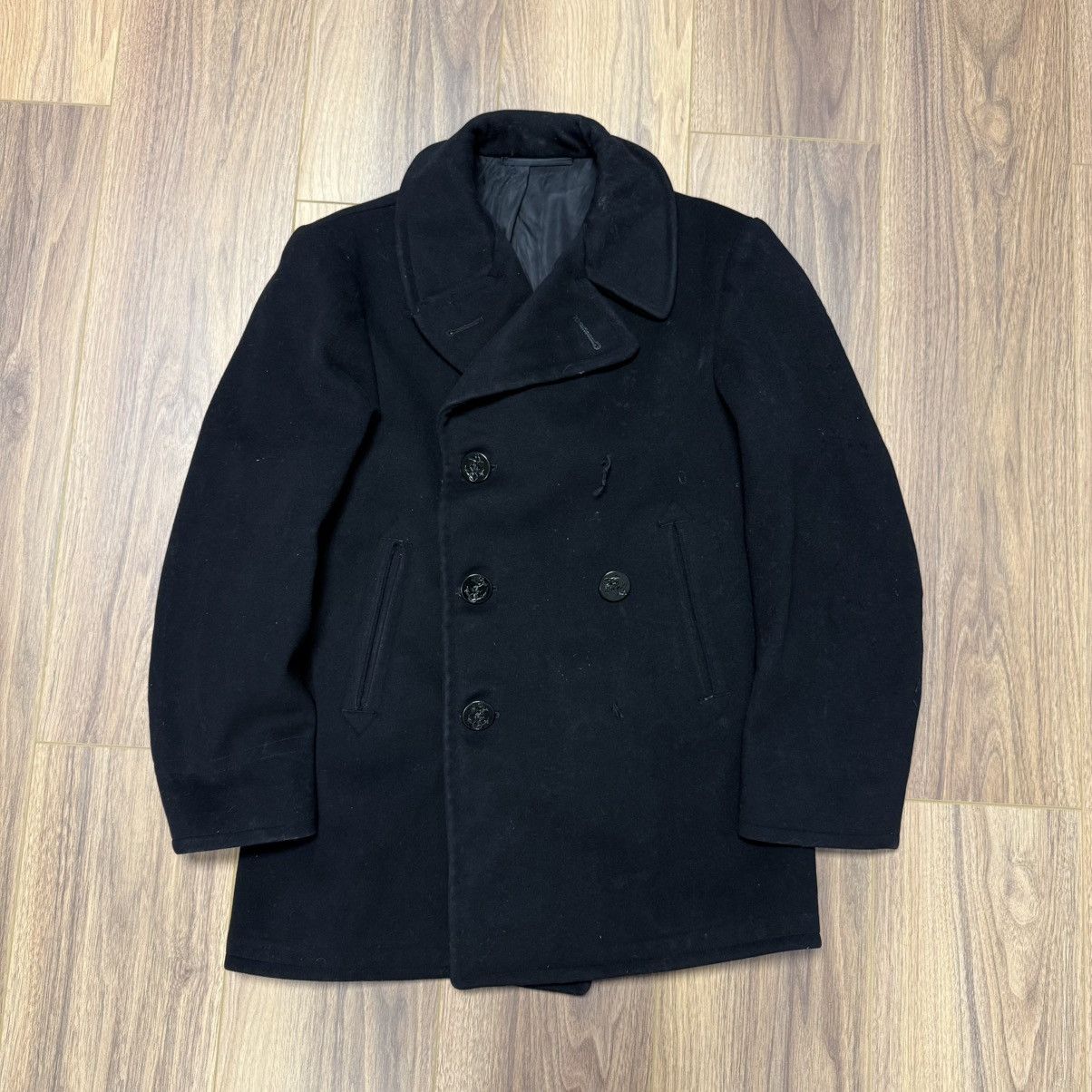Vintage Vintage Naval Clothing Factory Pea Coat Mens 38 Wool WWII WW Size US M / EU 48-50 / 2 - 1 Thumbnail