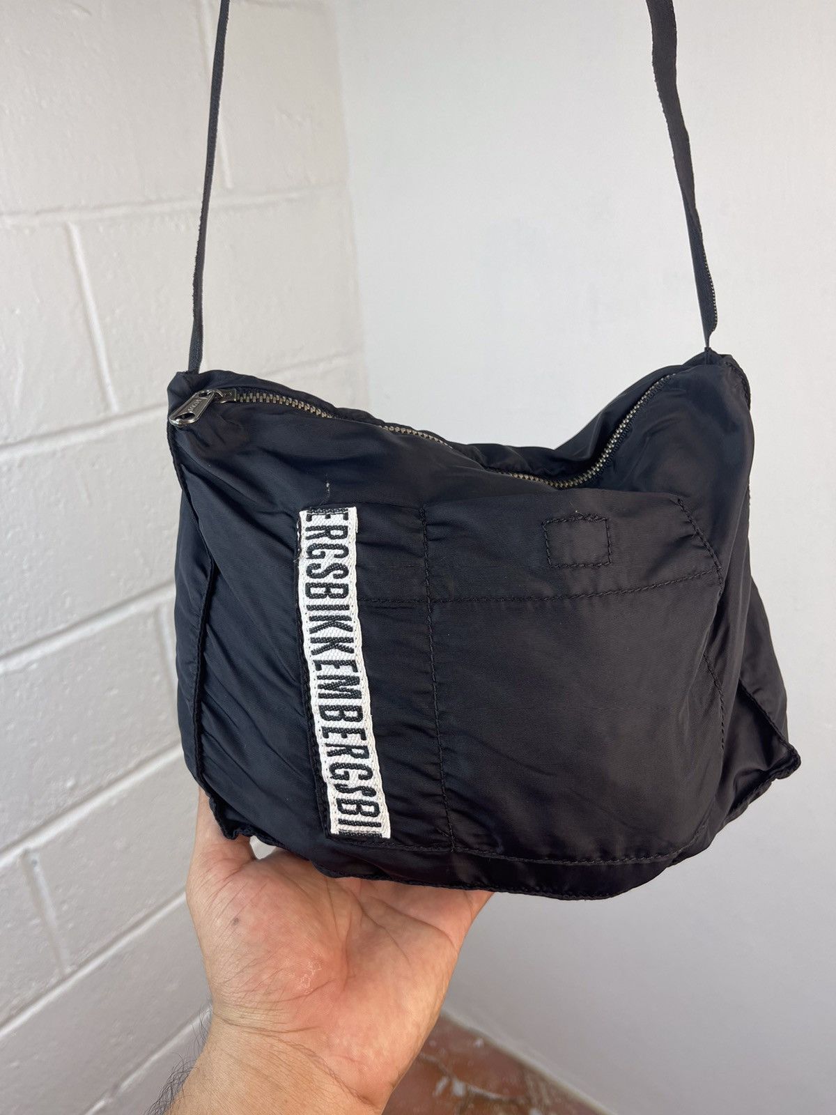 Dirk Bikkembergs 90s Dirkbikkembergs Transformable Anorak Jacket / Sling Bag Size US L / EU 52-54 / 3 - 19 Thumbnail