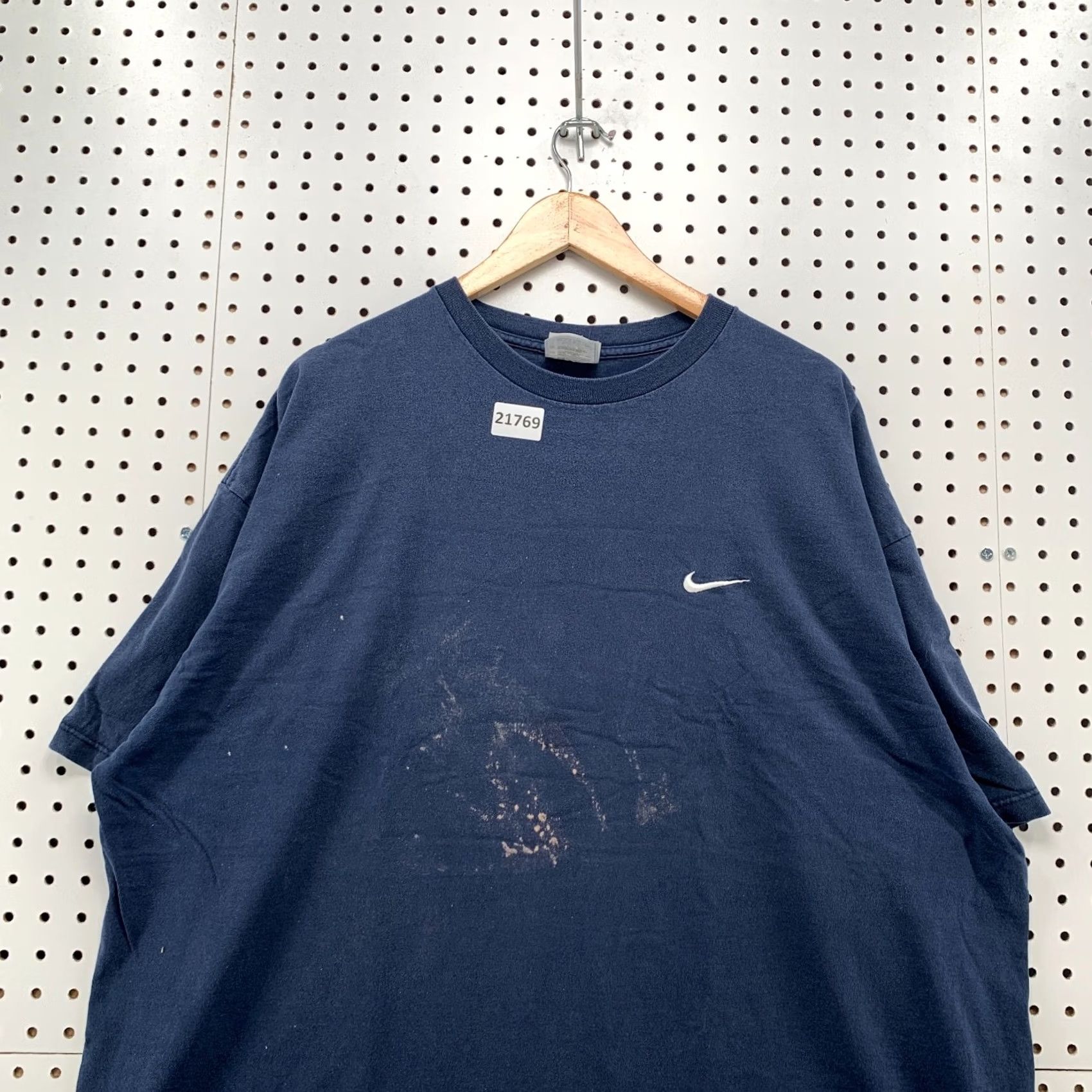 Nike VINTAGE Nike Shirt 2XL Adult Navy White Embroidered Swoosh 90s USA Shirt Mens Size US XXL / EU 58 / 5 - 3 Thumbnail