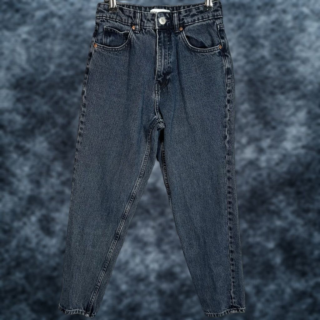 Zara Zara Jeans Womens Size 2 Tapered Leg Black Medium Wash 100% Cotton Size 26" / US 2 / IT 38 - 1 Thumbnail