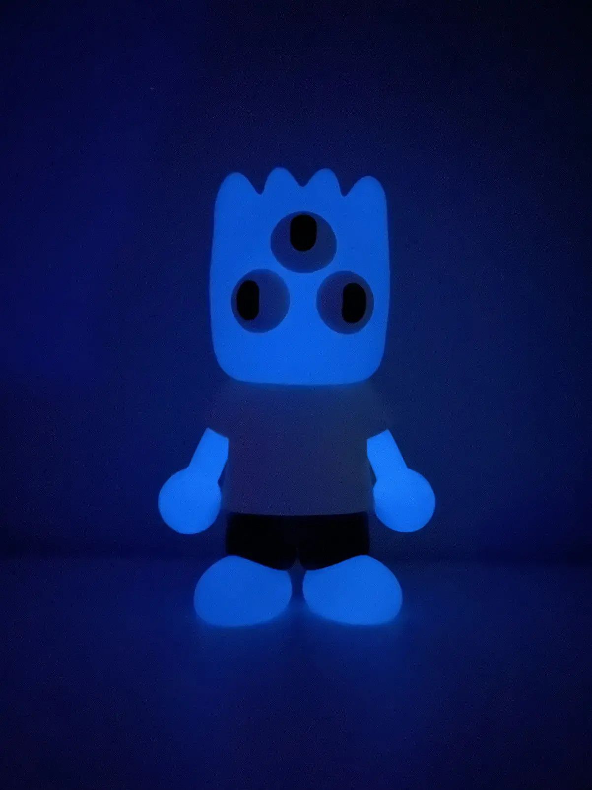 Other Euphoric Supply Warpy Vinyl Figure (Glow in the Dark) Size ONE SIZE - 3 Thumbnail