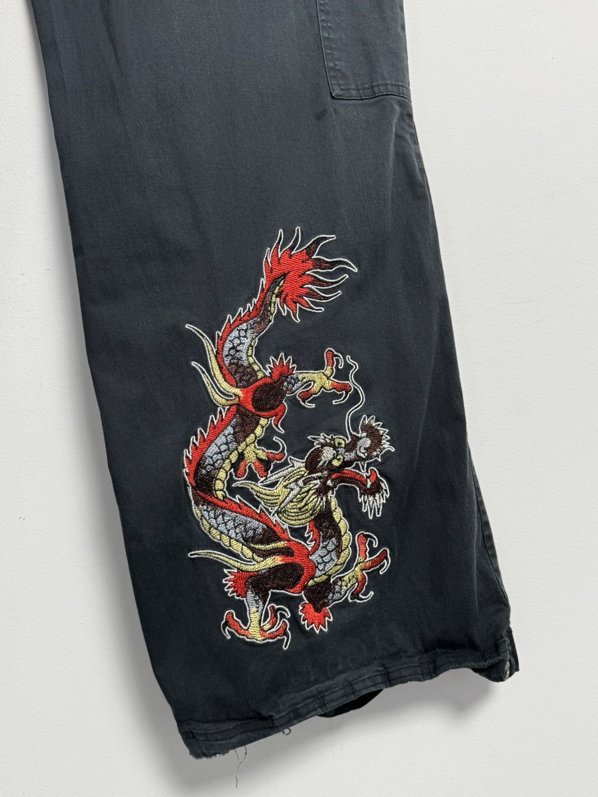 Ed Hardy Ed Hardy X Urban Outfitters Rare Embroided Dragon Logo Size US 36 / EU 52 - 11 Thumbnail