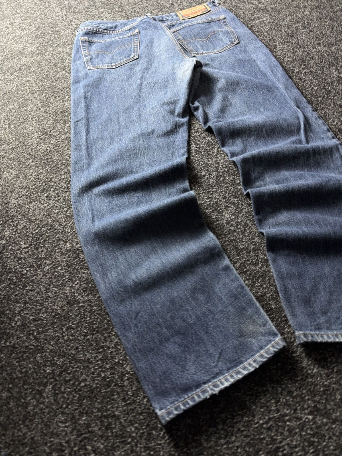 Diesel Luxury 90s Y2K Diesel Industry Made in Italy Straight Jeans Size US 36 / EU 52 - 13 Thumbnail