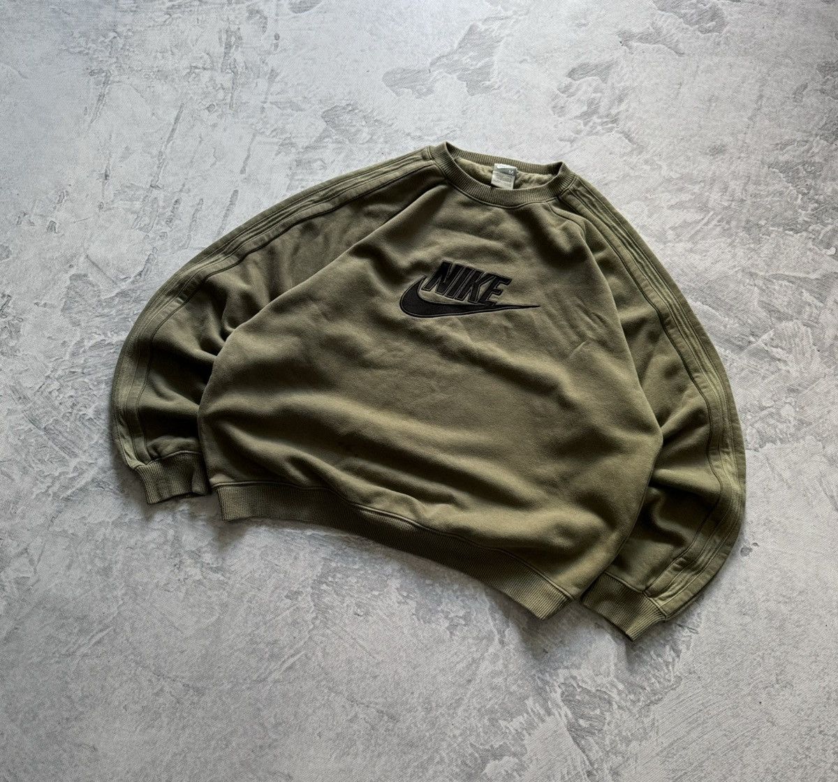 Nike × Vintage 90s Nike Vintage Big Logo Oversize Sweatshirt Size US M / EU 48-50 / 2 - 2 Thumbnail