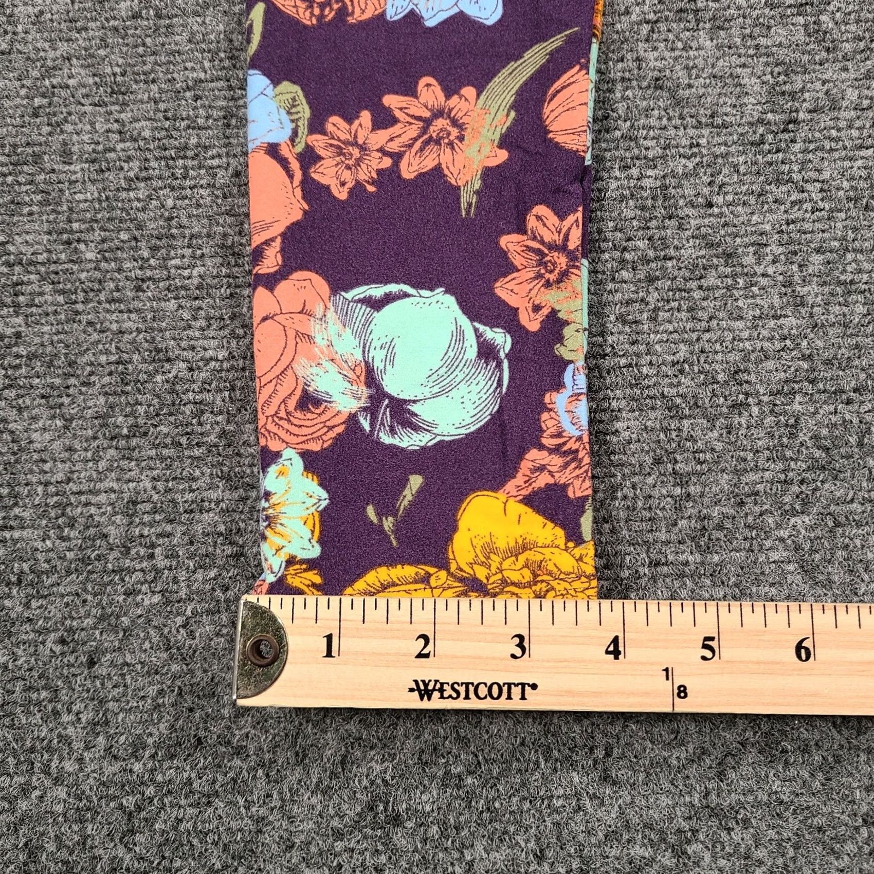 Vintage LulaRoe Leggings Womens One Size Purple Floral Mid-Rise Skinny Stretch Pull On Size 42" / US 20 - 5 Thumbnail