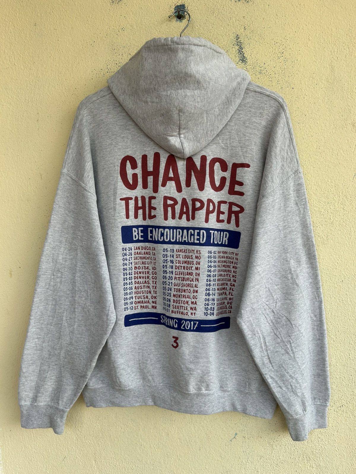 Chance The Rapper Be Encouraged Tour Spring 2017 Hoodie Size US L / EU 52-54 / 3 - 1 Thumbnail