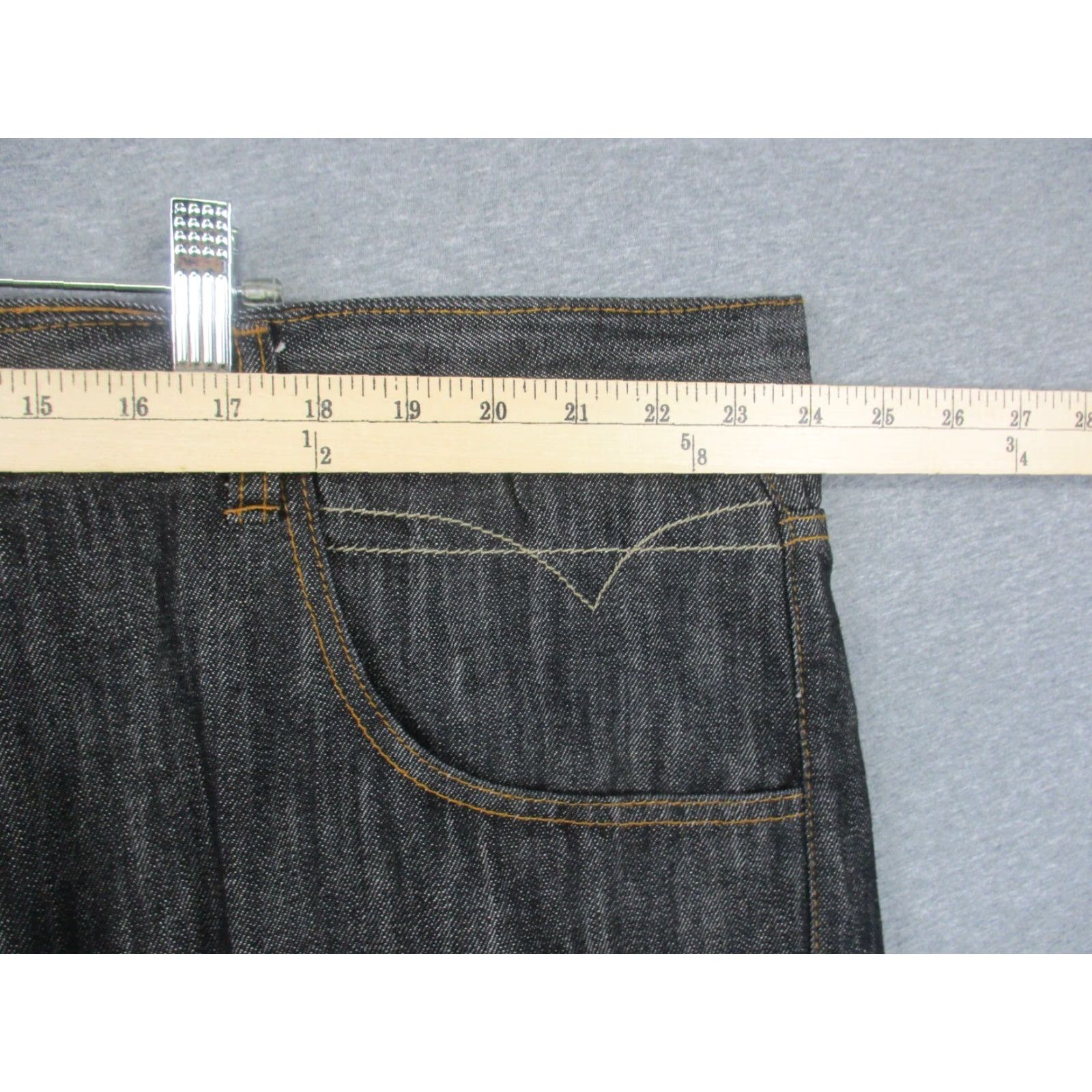 Vintage Evolution Jeans Men’s 48x33 Baggy Dark Wash Jeans Men's Baggy 48x33 Evolution In Design Black Denim 90s? Size US 32 / EU 48 - 4 Thumbnail
