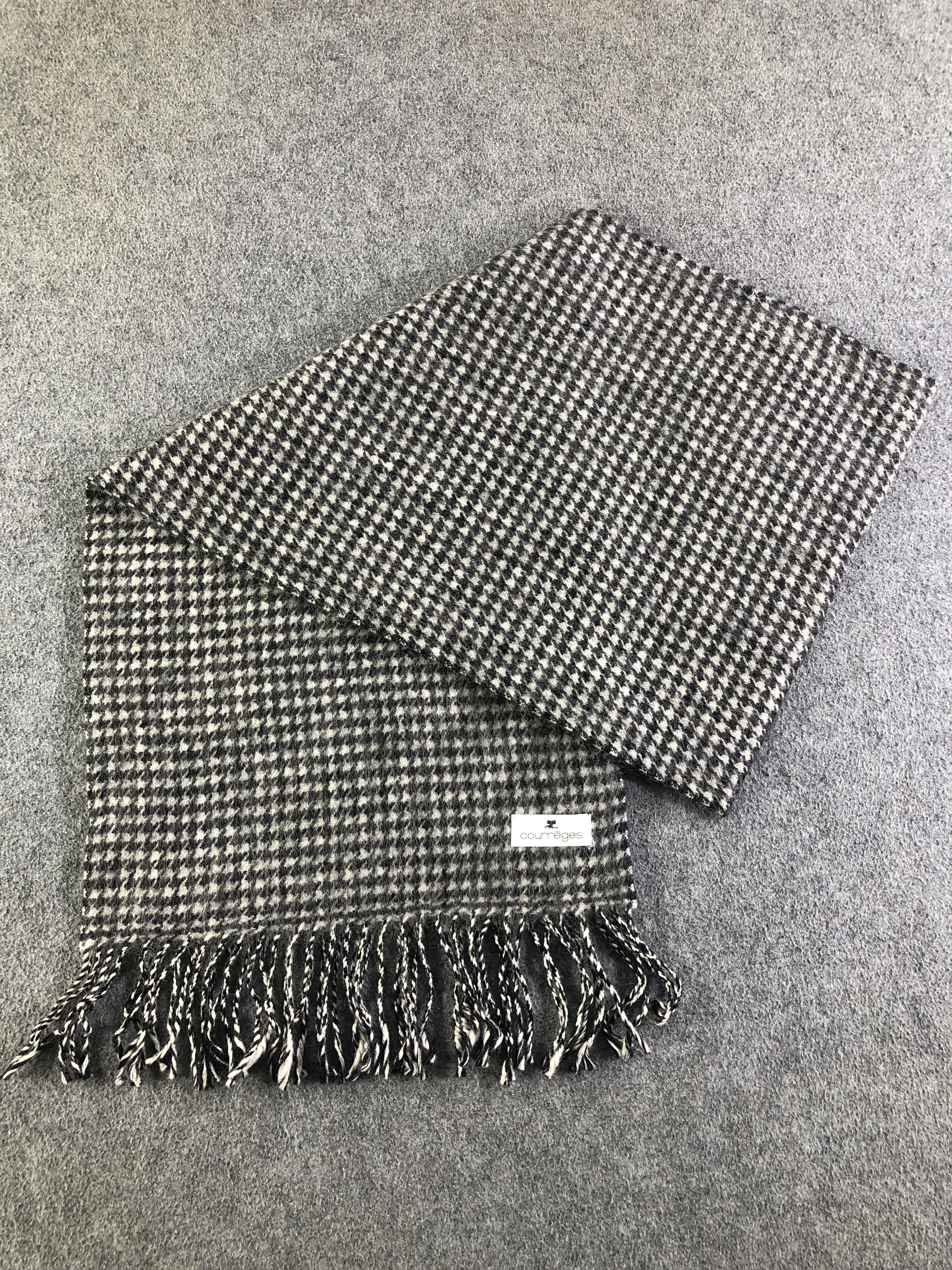 Courreges Courreges Scarf / Muffler / Neckwear SS1248 Size ONE SIZE - 5 Thumbnail