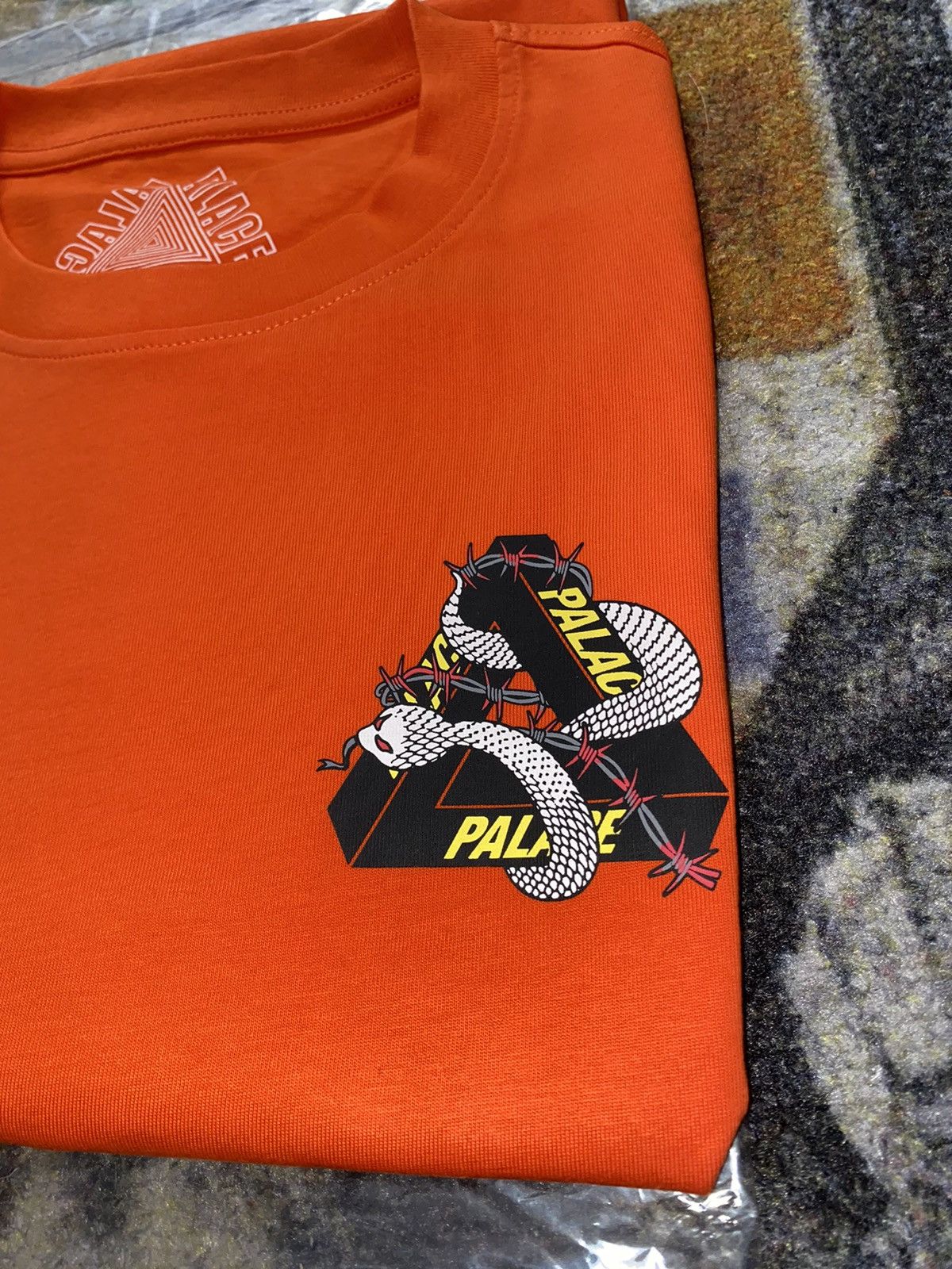 Palace Palace Hesh Mit Fresh T-Shirt Size US XXL / EU 58 / 5 - 2 Thumbnail