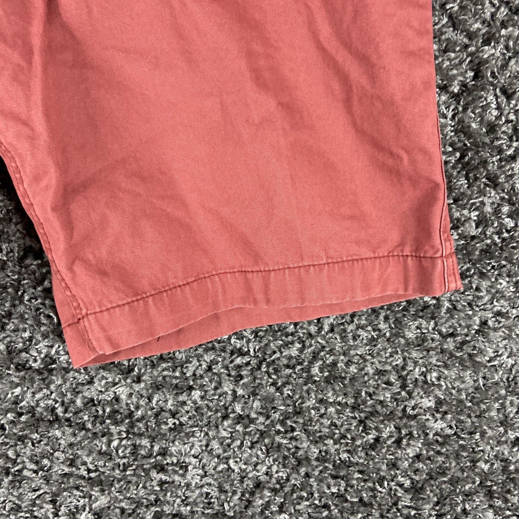 Old Navy Old Navy Red Orange Chino Shorts with Pockets Men's Size 36 Regular Size US 36 / EU 52 - 2 Thumbnail