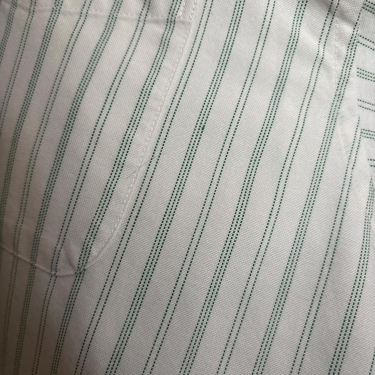 JW Anderson × Uniqlo uniqlo jw anderson boxy cropped button up Size M / US 6-8 / IT 42-44 - 2 Thumbnail