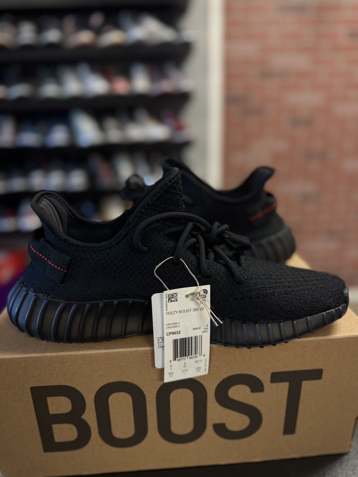 Adidas × Yeezy Yeezy 350 Bread Size 9.5 Brand New (CP9652) Size US 9.5 / EU 42-43 - 13 Thumbnail