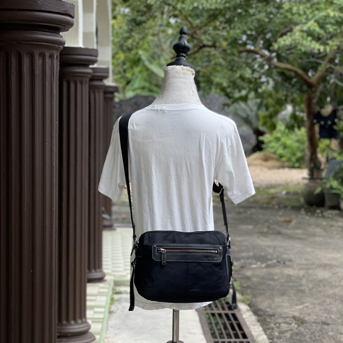 Designer × agnes b. Agnes B. Voyage Crossbody Size ONE SIZE - 1 Thumbnail