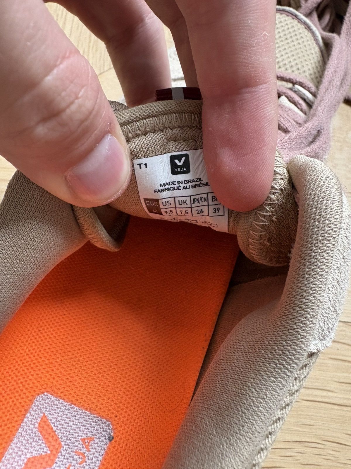 Veja Veja Venturi Alveomesh & Suede Sneaker Size 9.5 Size US 9.5 / IT 39.5 - 7 Thumbnail
