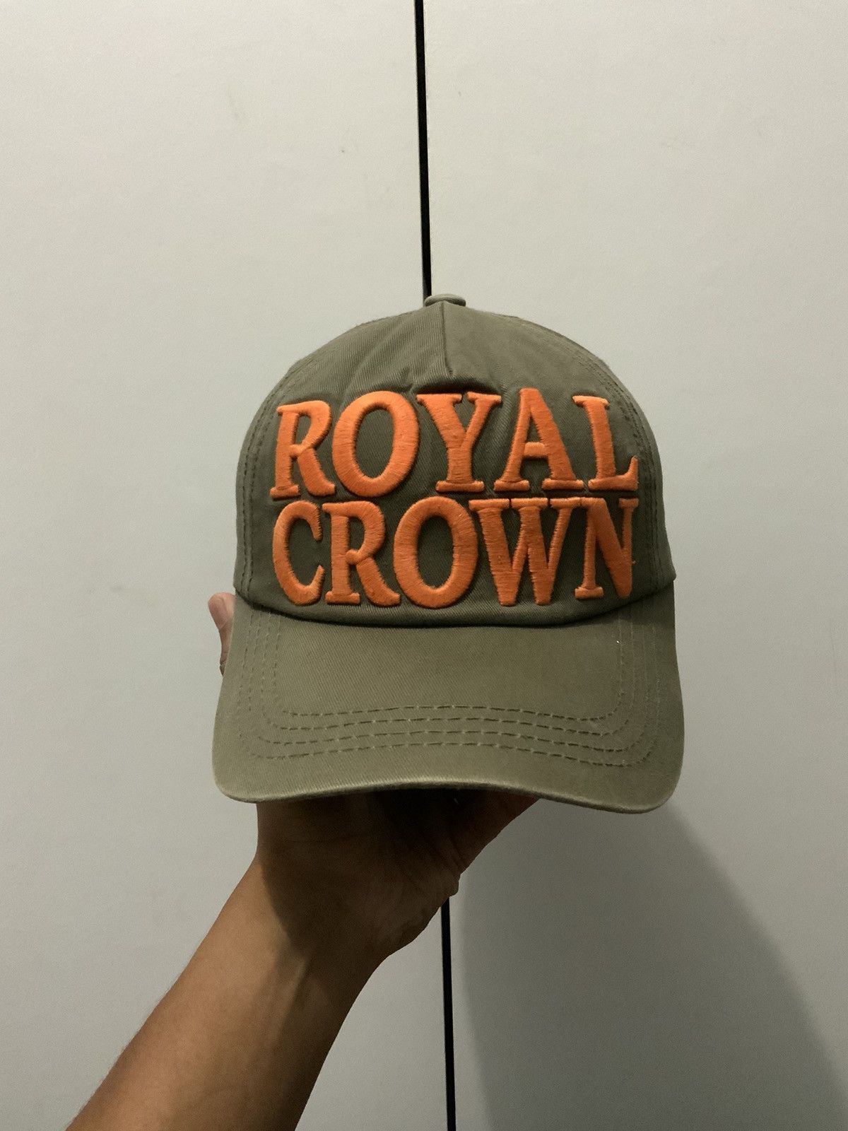 Vintage Royal Crown Archive Hat Size ONE SIZE - 1 Thumbnail