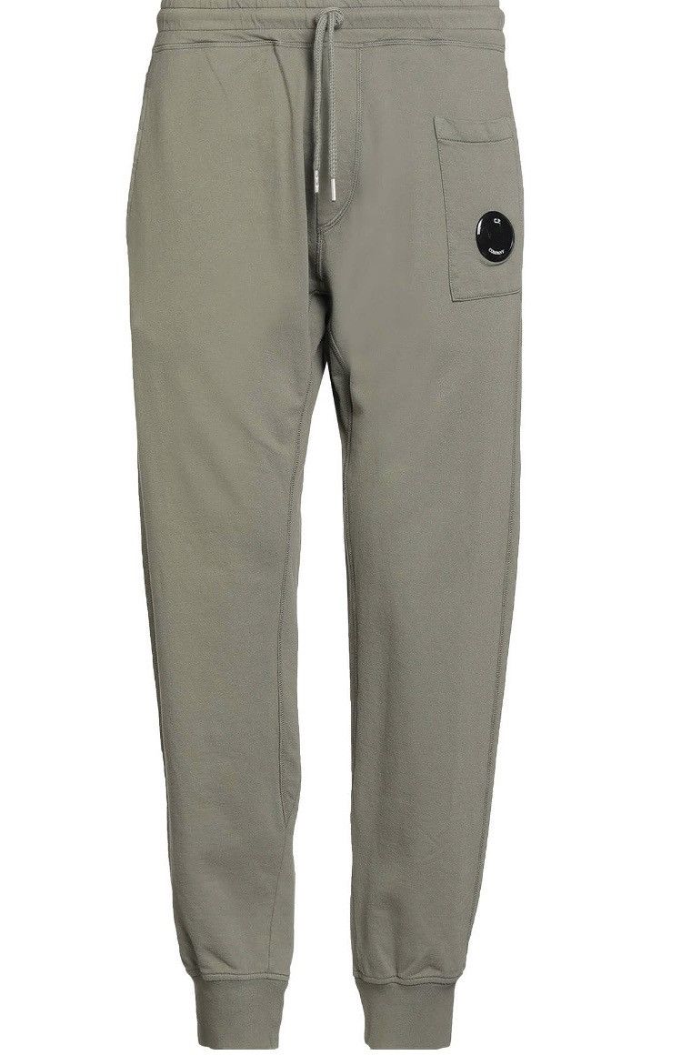 C.P. Company BNWT CP & Company Joggers Size 36 XL Size US 36 / EU 52 - 2 Thumbnail