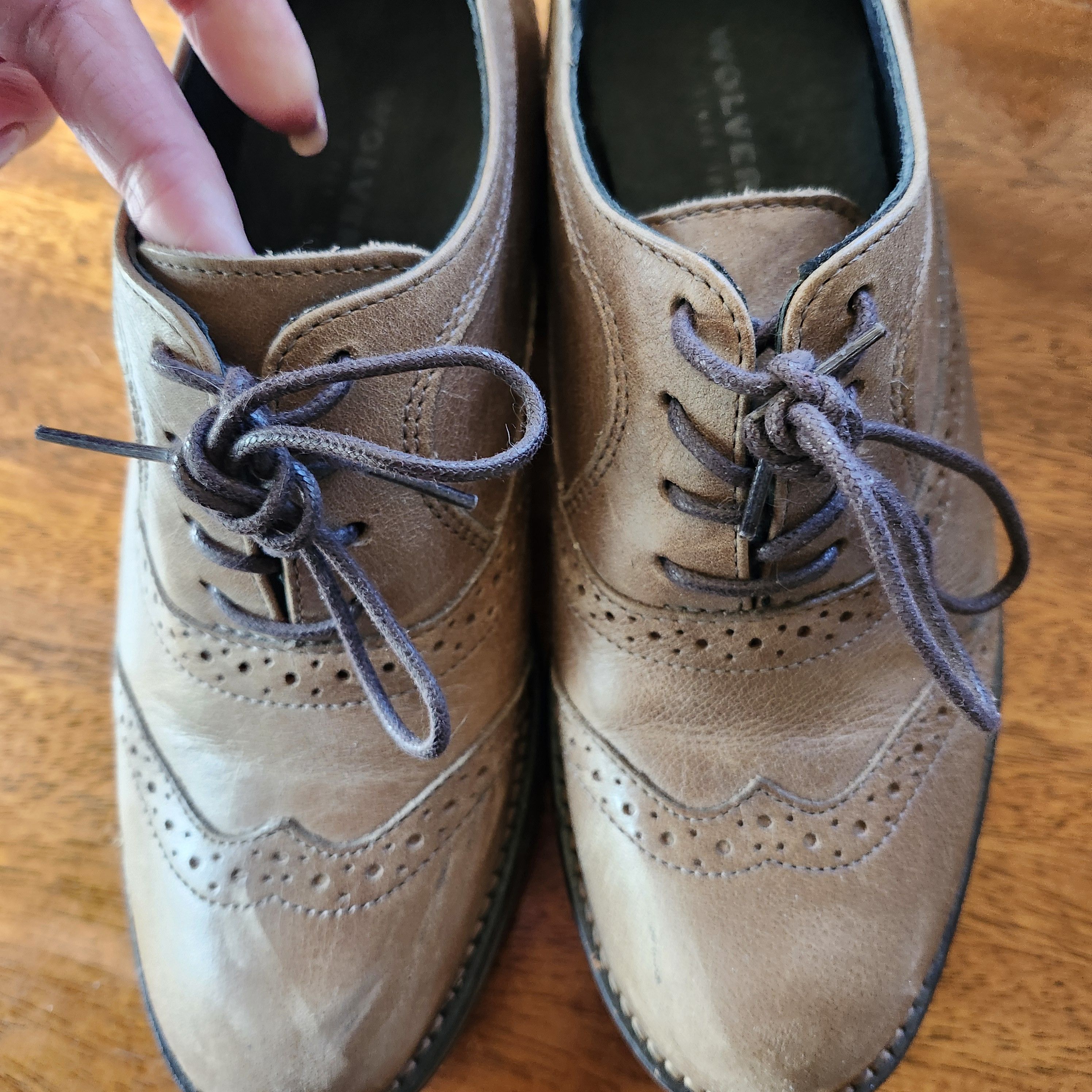 Wolverine Wolverine Leather Brogue Wingtip Oxford Shoe Lace Mens Sz 5 Size US 5 / EU 37 - 3 Thumbnail