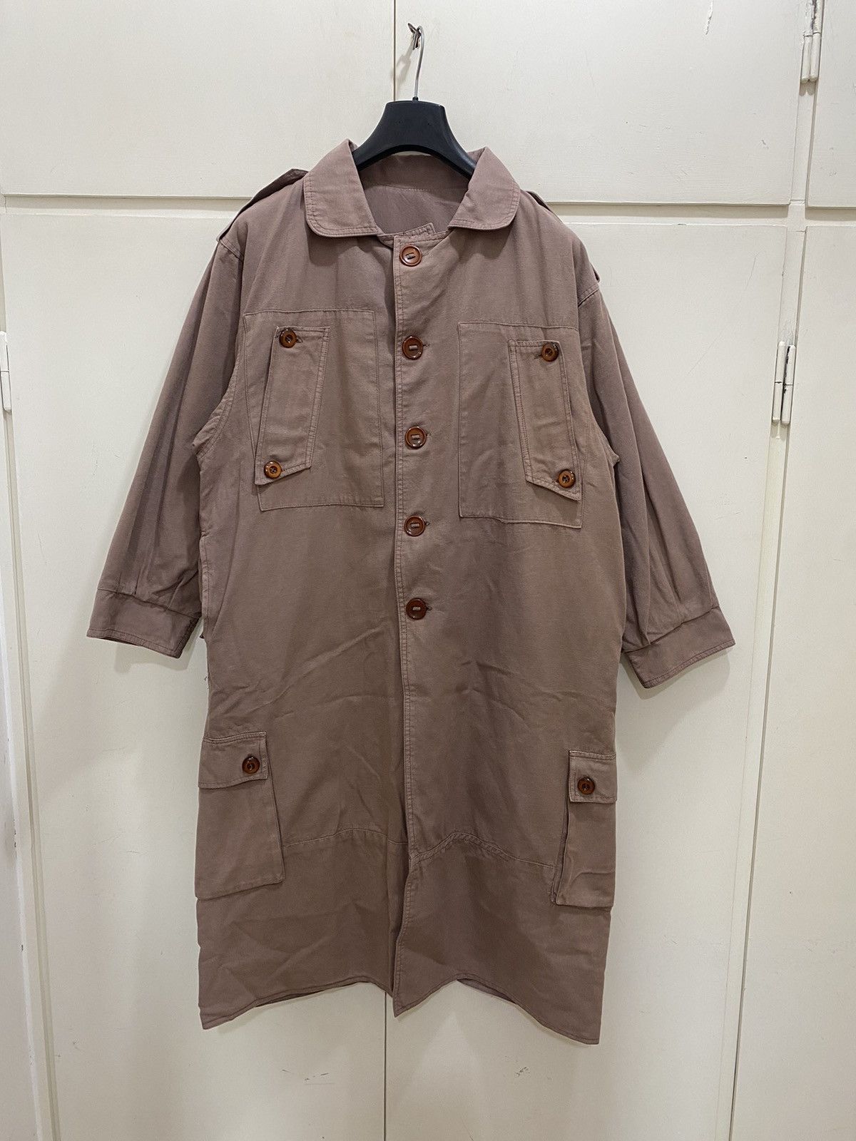 Fiorucci Rare Fiorucci Hard Trench Coat, size S, brown, used . Size US S / EU 44-46 / 1 - 1 Thumbnail