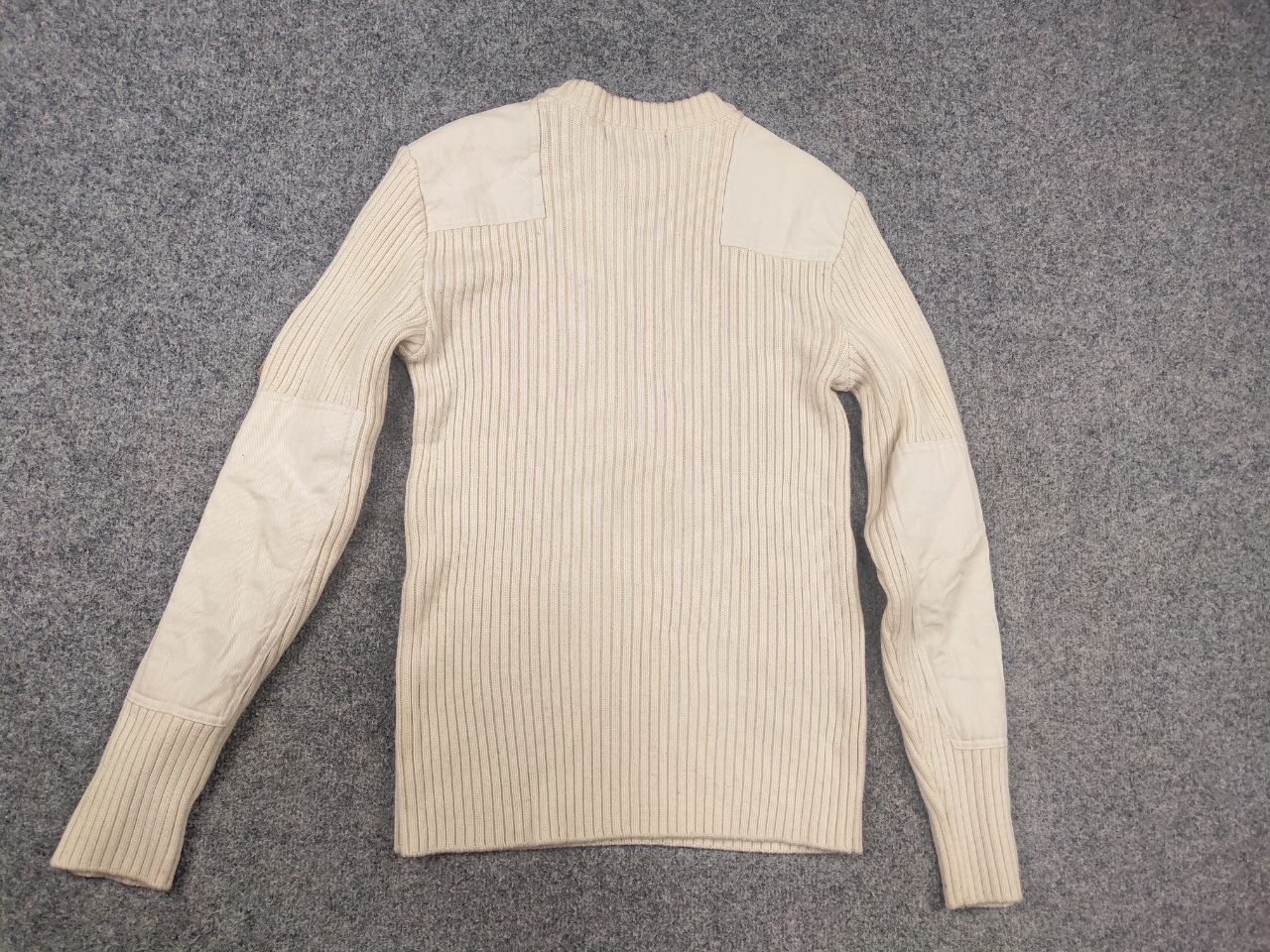 October's Very Own October's very own Drake OVO ribbed sweater Military Style Size US S / EU 44-46 / 1 - 10 Thumbnail