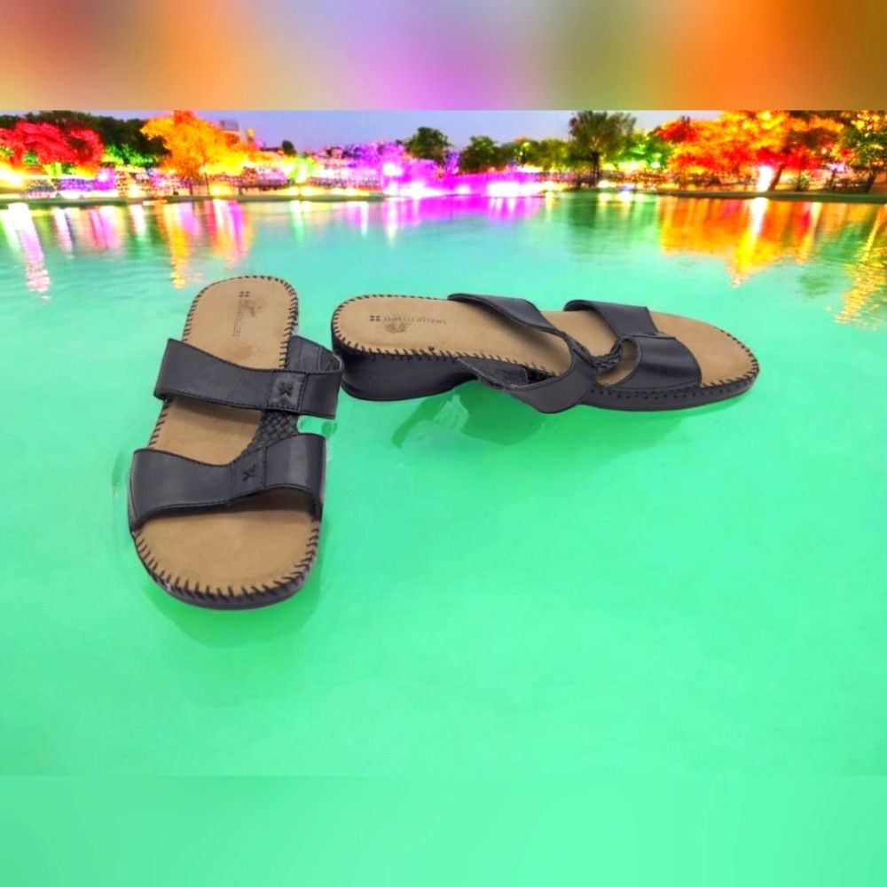 Naturalizer Women's Navy Blue Sandals Naturalizer Racer -4 Sz 8.5 Size US 8.5 / IT 38.5 - 1 Thumbnail