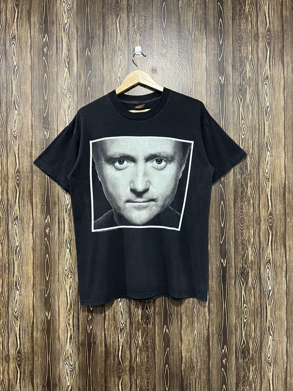 Band Tees × Vintage Vintage 90s Phil Collins Tour Tshirt Size US L / EU 52-54 / 3 - 1 Thumbnail