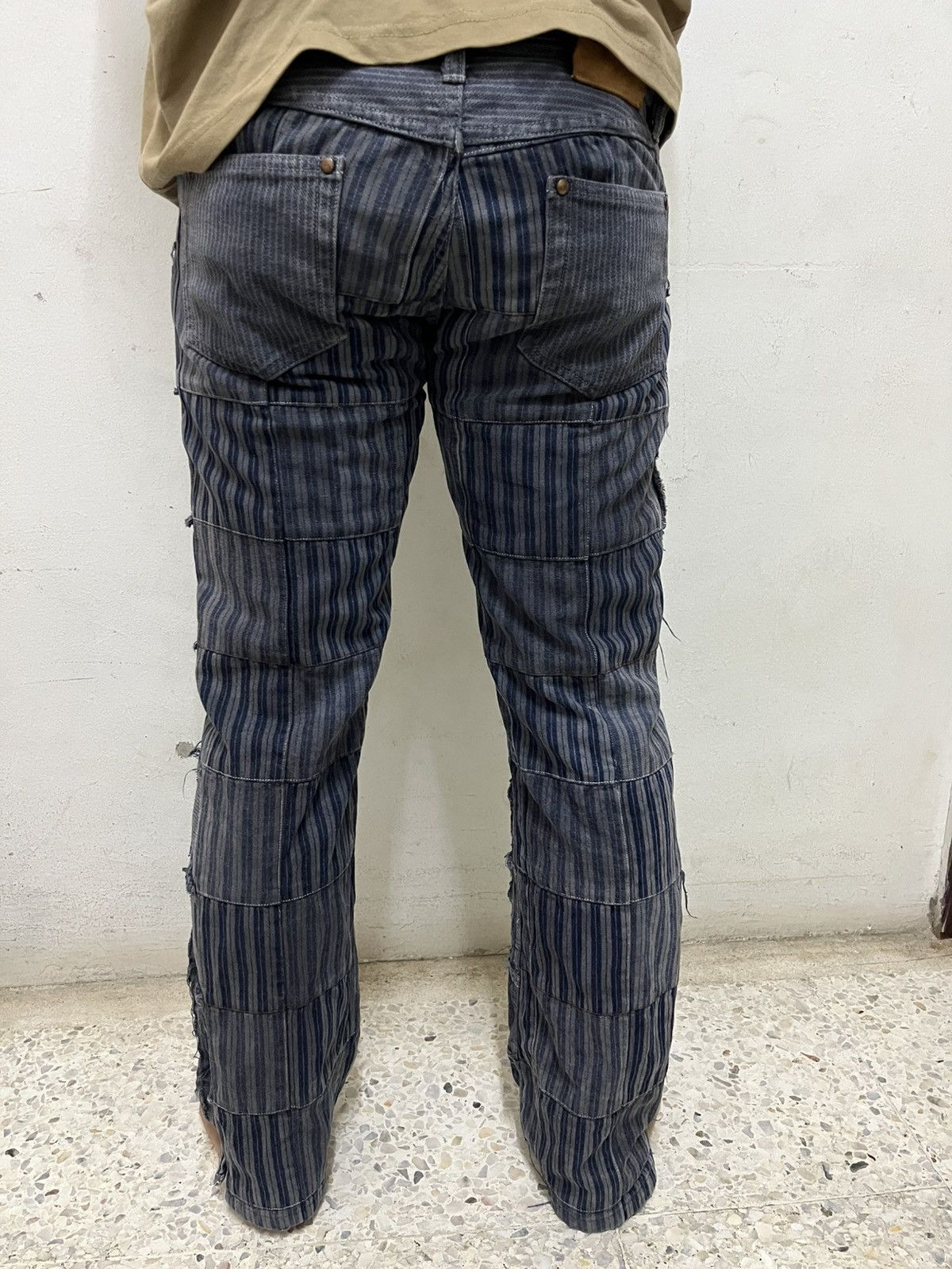 Issey Miyake × Japanese Brand Distressed Japanese brand AYUITE patchwork denim Size US 30 / EU 46 - 10 Thumbnail