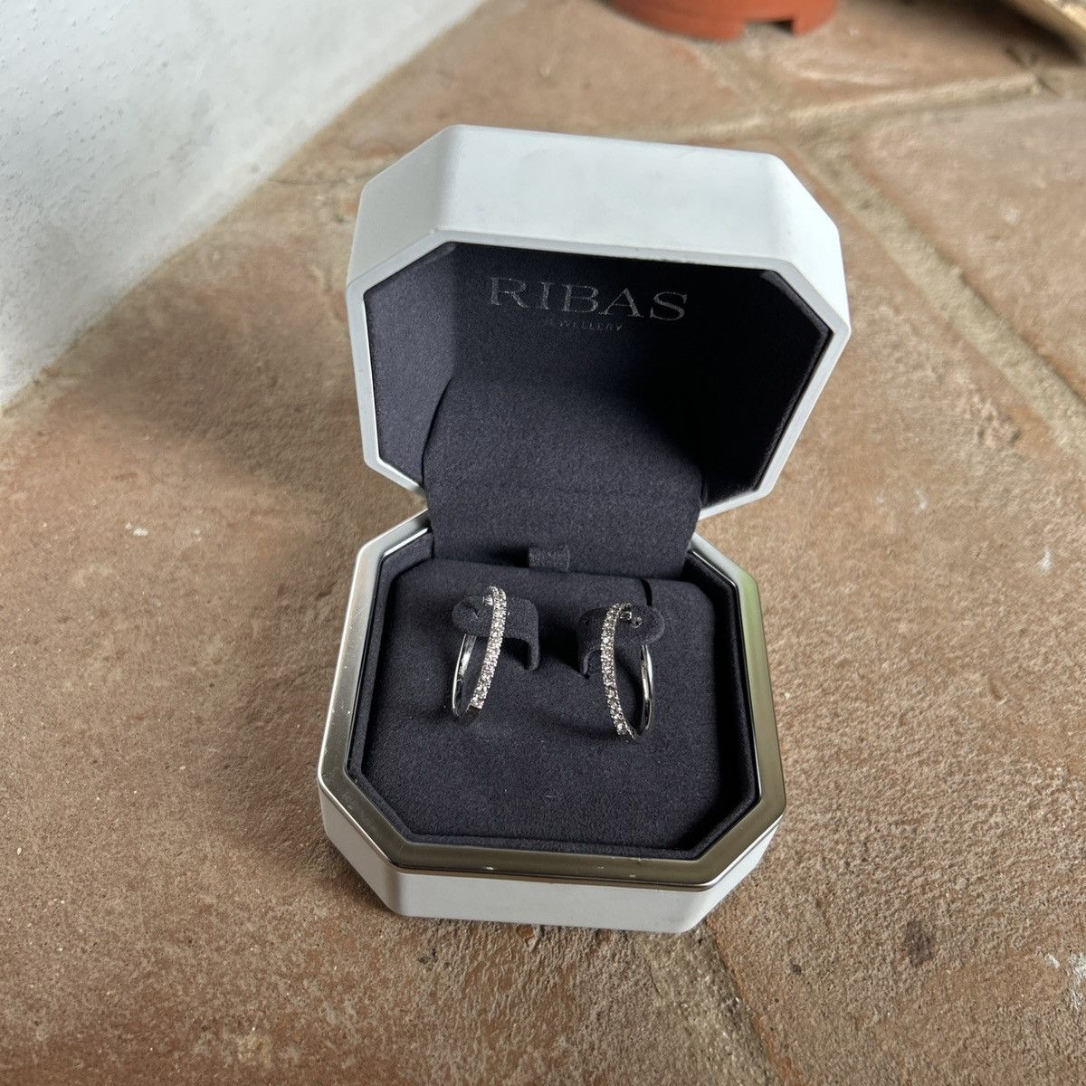 18K White Gold VS White Diamond- 24mm Italian Hoop Earrings