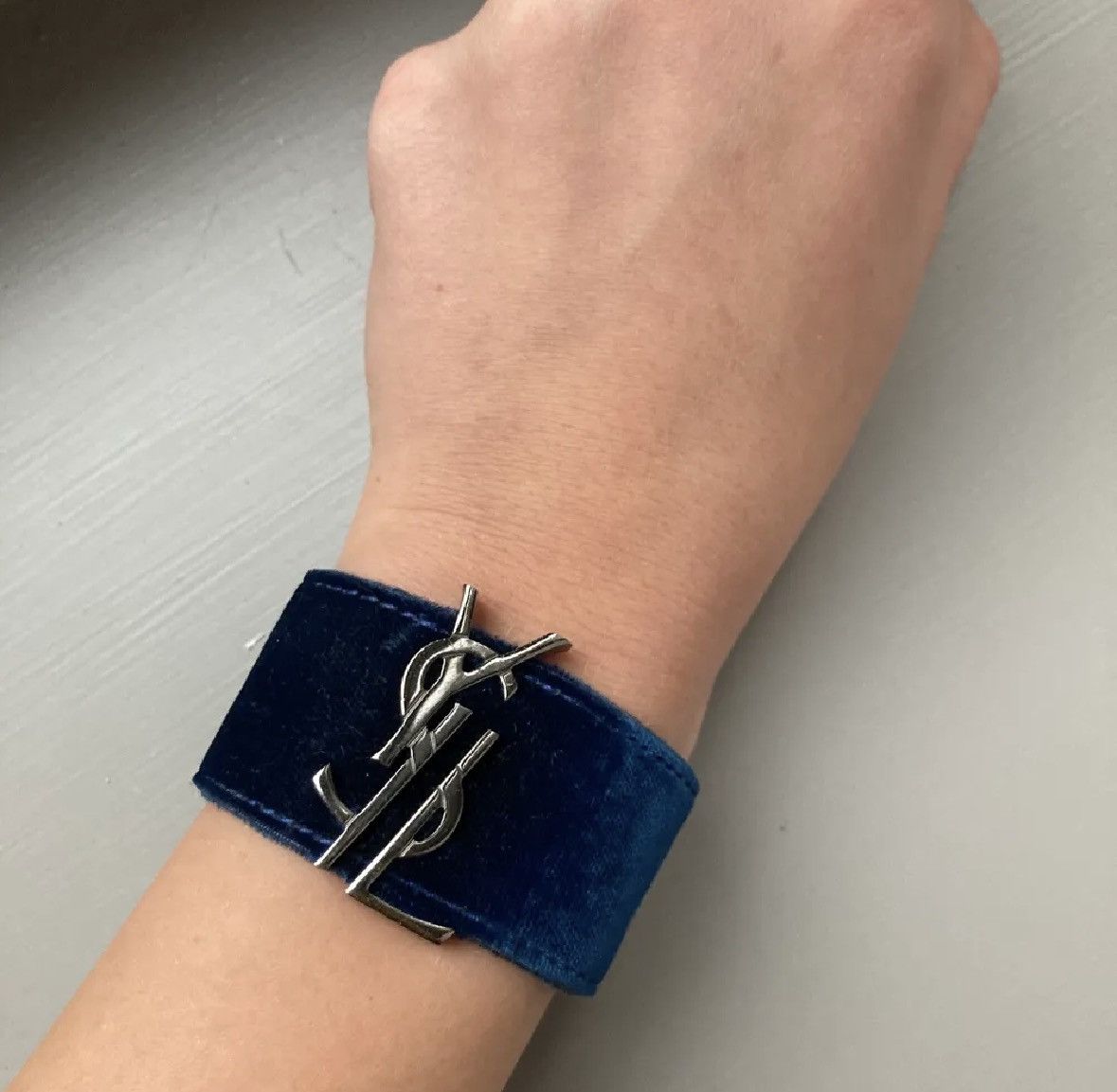 Yves Saint Laurent Yves saint laurent bracelet Size ONE SIZE - 5 Thumbnail