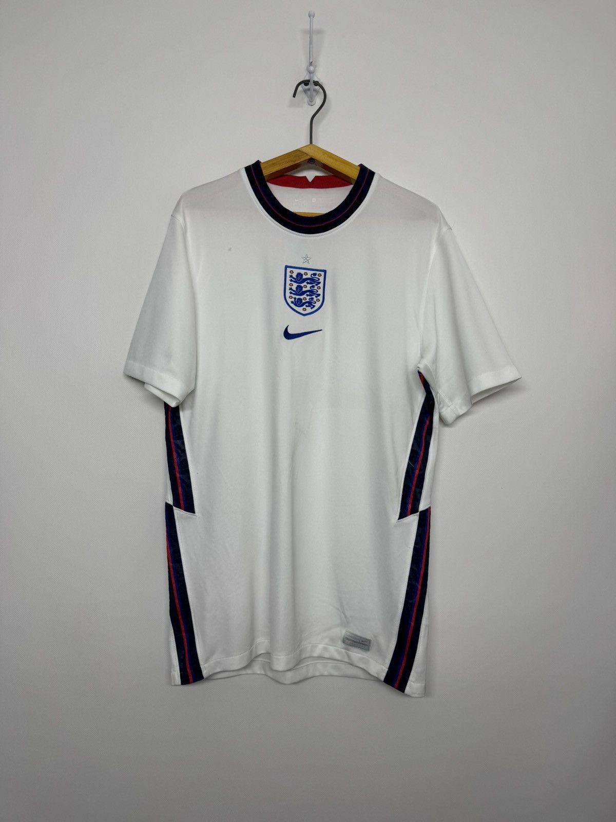 Nike Vintage Nike England National Team T-shirt jersey Size US S / EU 44-46 / 1 - 4 Thumbnail