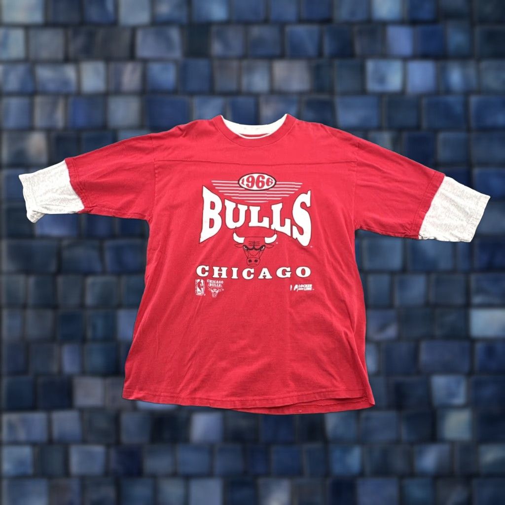 Doublet VINTAGE 90's CHICAGO BULLS Trench Shirt XXL? Double Sleeve Crew Neck Short Sleeve 100% Cotton Men Black & Red 1990-1999 90s Theme Size US XXL / EU 58 / 5 - 1 Thumbnail