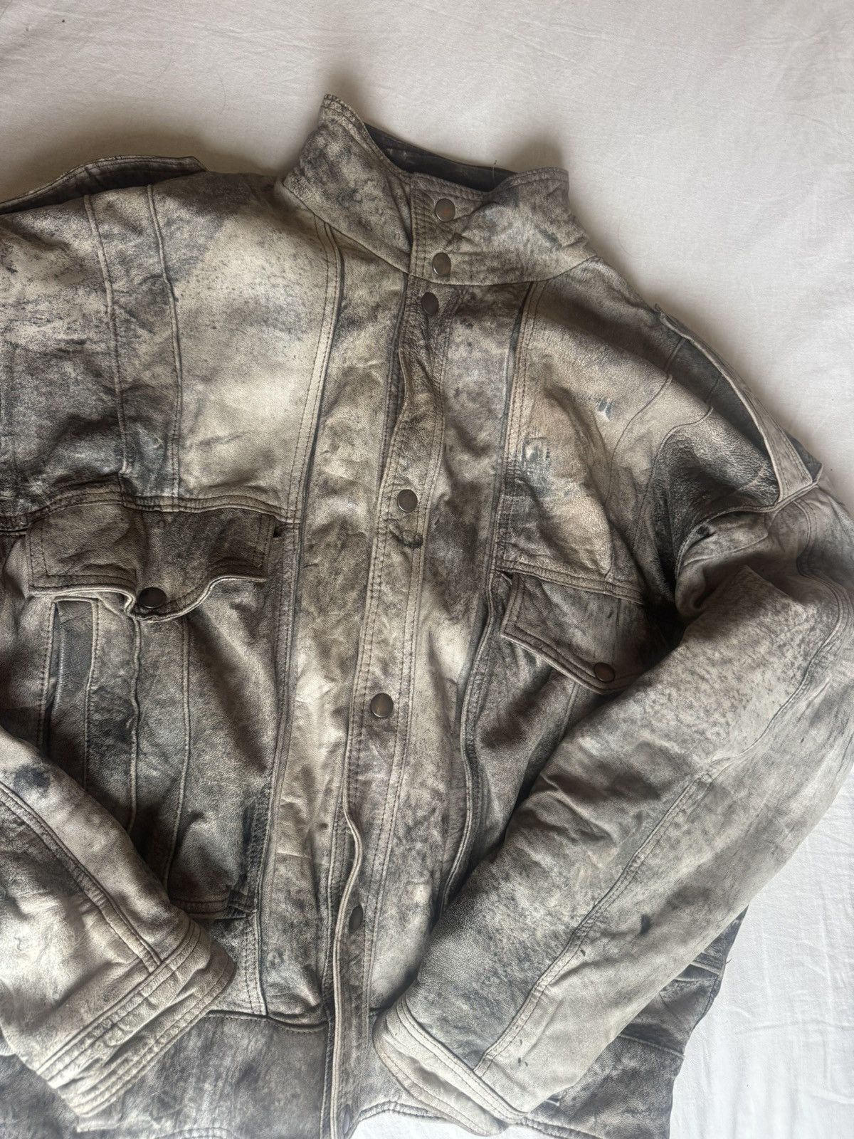 Vintage Oversized khakim military leather bomber jacket size M-L Size US L / EU 52-54 / 3 - 6 Thumbnail