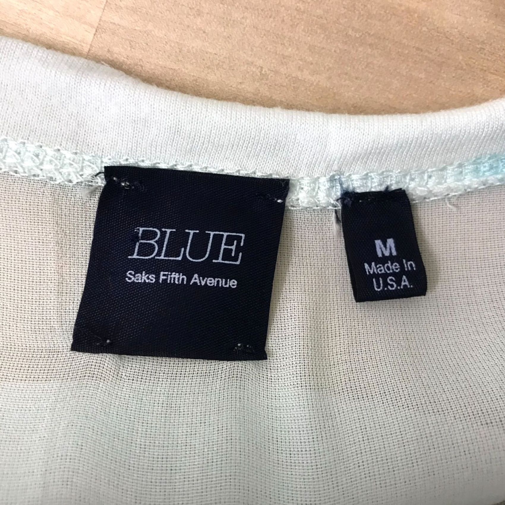 Saks Fifth Avenue Saks Fifth Avenue - WOMEN'S Blouse - V-Neck - Blue - M - Colorful - 90s? (Note: Decade not in original) Size M / US 6-8 / IT 42-44 - 7 Thumbnail