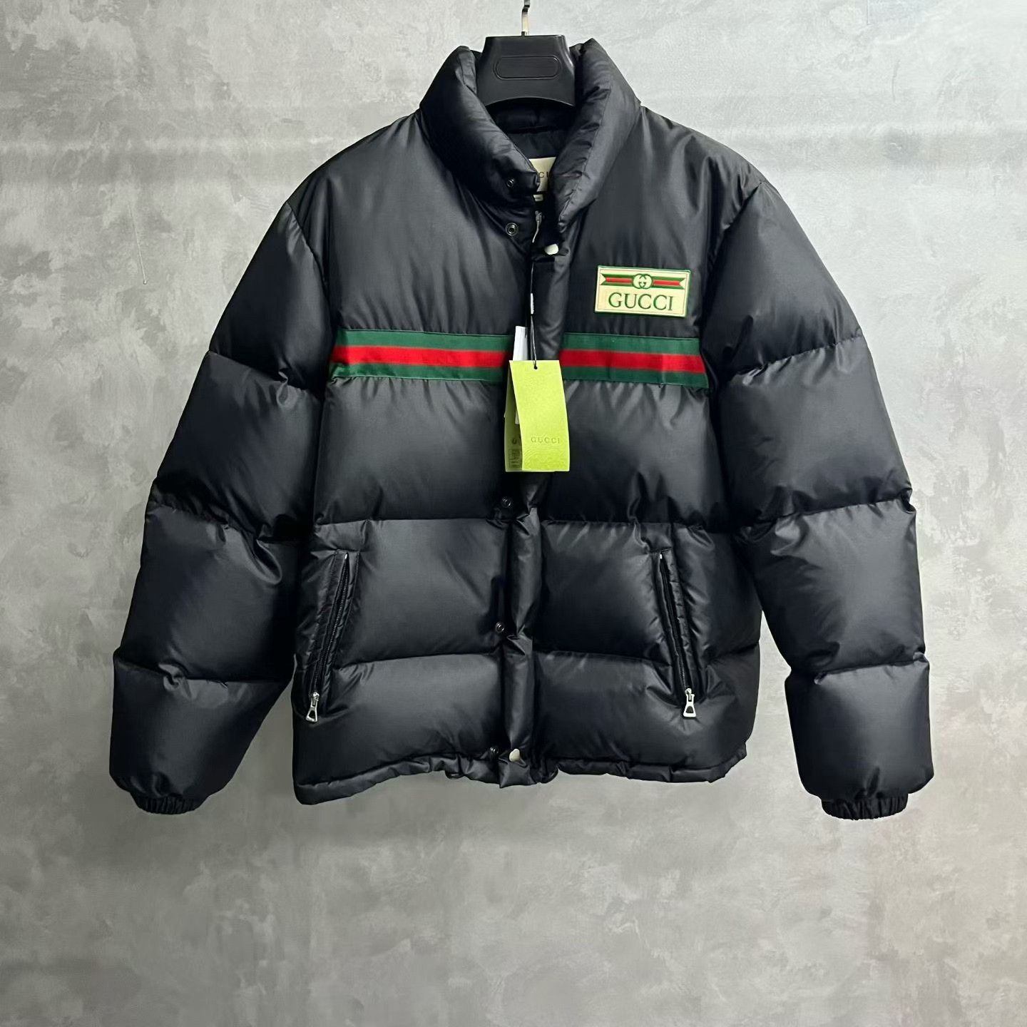 Gucci Gucci Black Logo Stand Collar Down Jacket Size US S / EU 44-46 / 1 - 1 Thumbnail