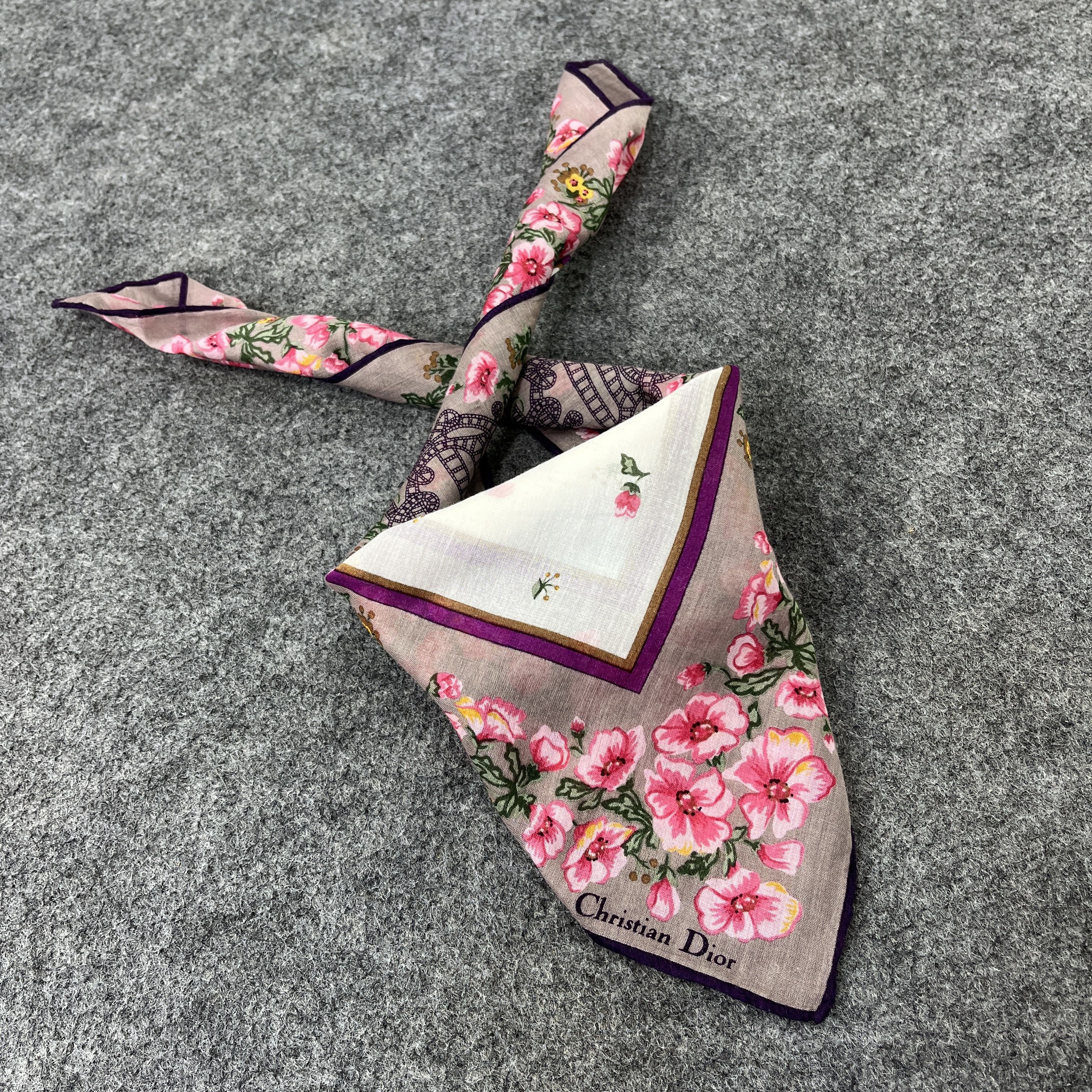 Vintage Christian Dior Handkerchief / Bandana / Neckerchief B741 Size ONE SIZE - 9 Thumbnail