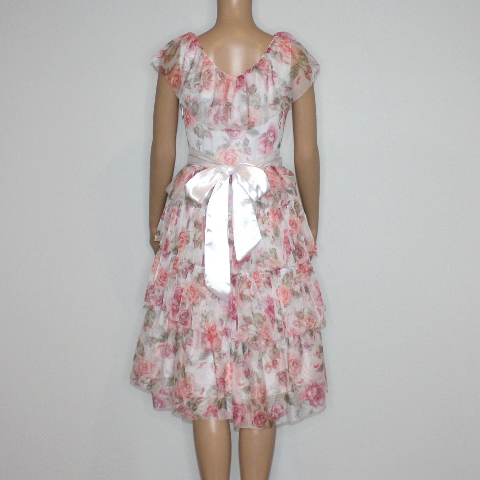 Other Le Fafo Los Angeles Flora Flower Dress in size S MSRP $175 Size S / US 4 / IT 40 - 9 Thumbnail