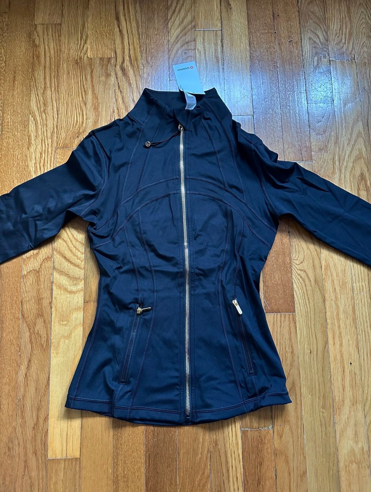 Lululemon Lululemon fitted Jacket Size M / US 6-8 / IT 42-44 - 2 Thumbnail