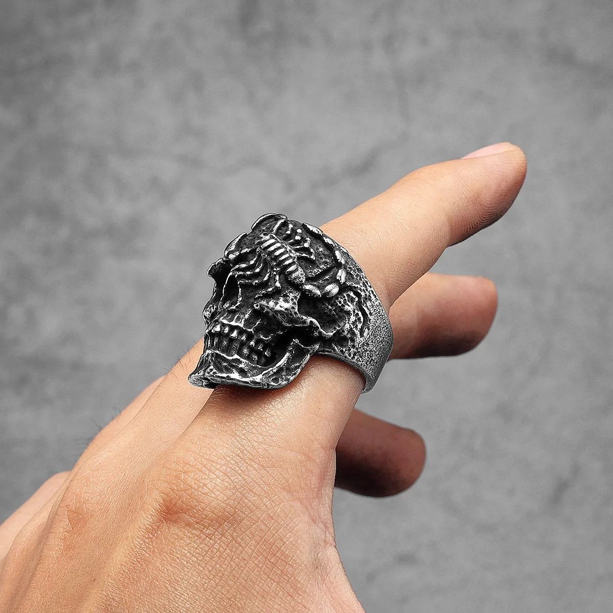 Vintage Scorpion Skull Men Ring Size ONE SIZE - 2 Thumbnail