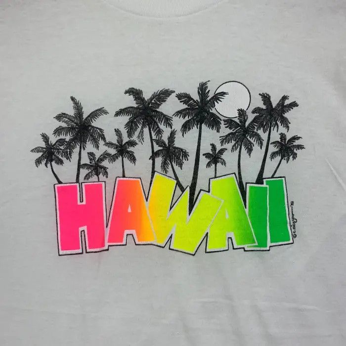 Vintage Vintage 1978 HAWAII DESIGN BEACH C. Dickson Tee Shirt Size US S / EU 44-46 / 1 - 4 Thumbnail