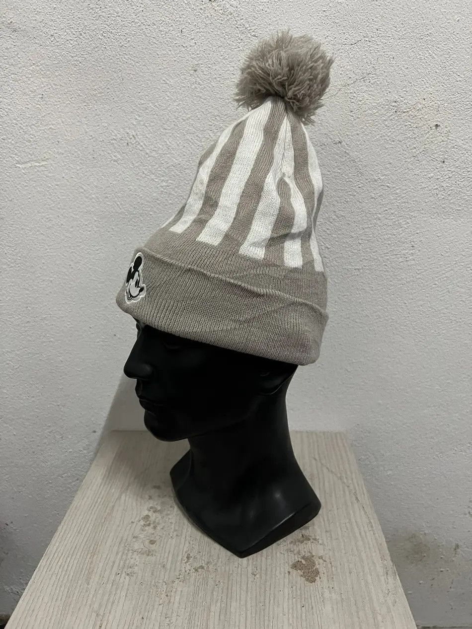 Mickey Mouse Vintage Mickey Mouse Disney Cartoon Beanie Hats Size ONE SIZE - 3 Thumbnail