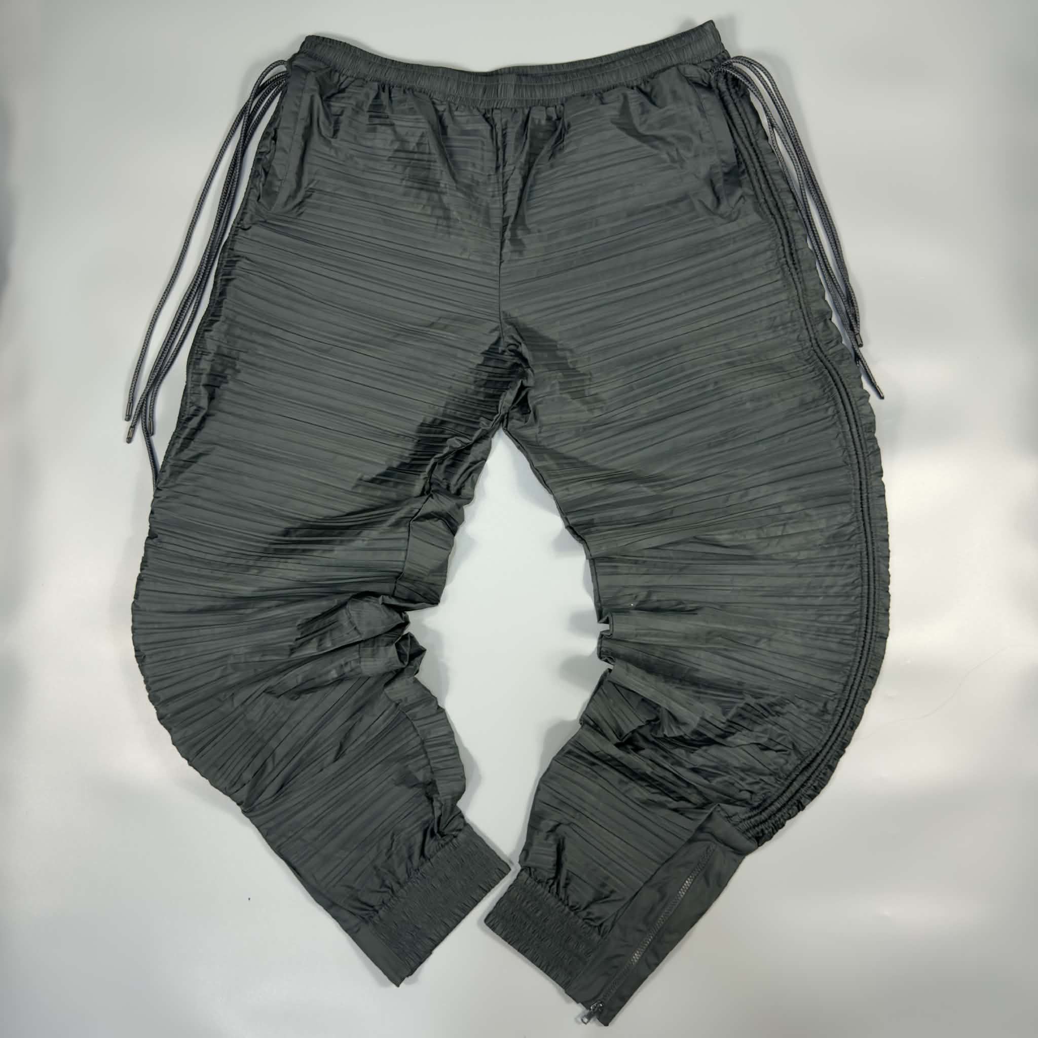 Y/Project Y/Project - Predator Pleated - Swaggy Track Pants Size US 38 / EU 54 - 1 Thumbnail