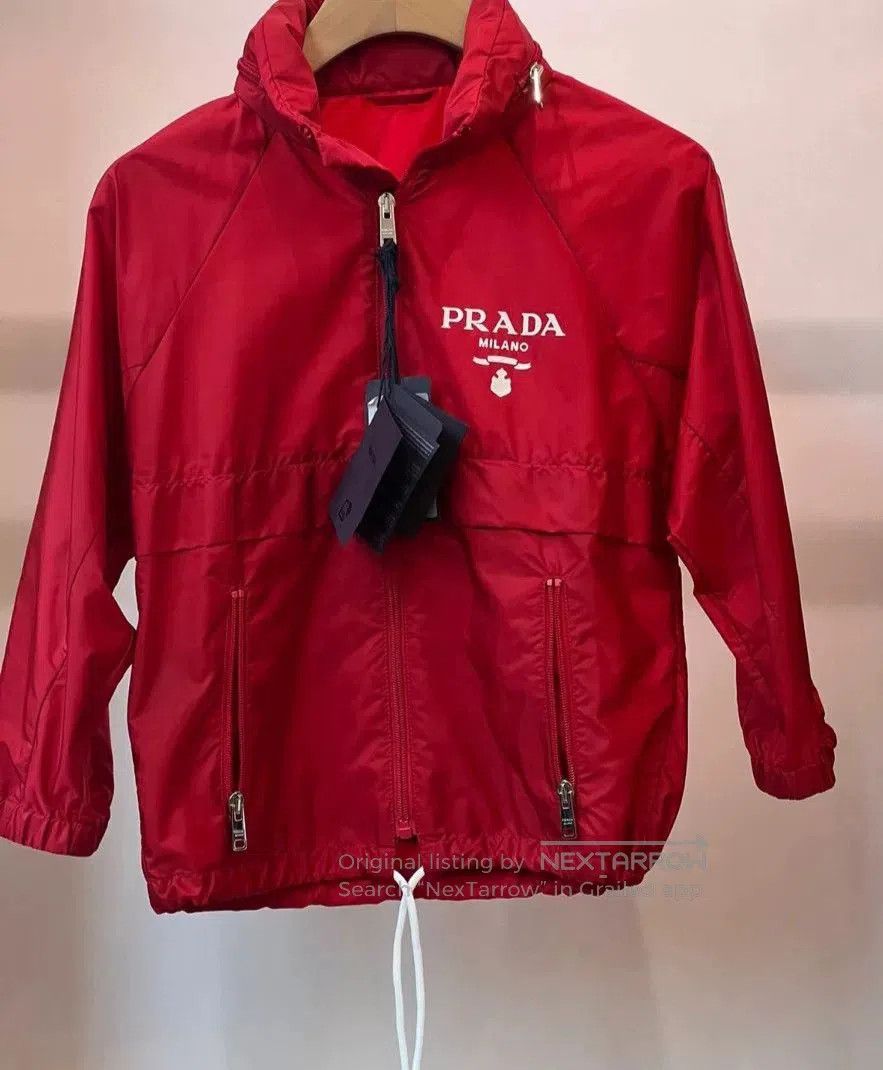 PRADA Recycled Nylon Light Jacket Size 38.