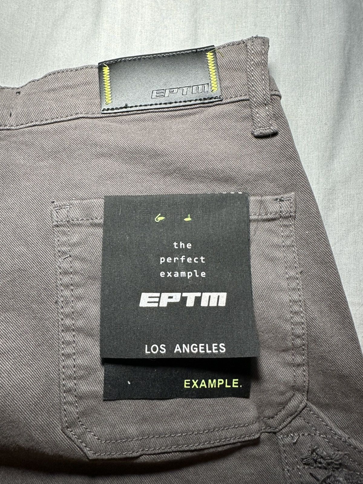 Designer × EPTM. × Levi's Eptm brown double knee distressed jeans NWTs Size US 32 / EU 48 - 6 Thumbnail