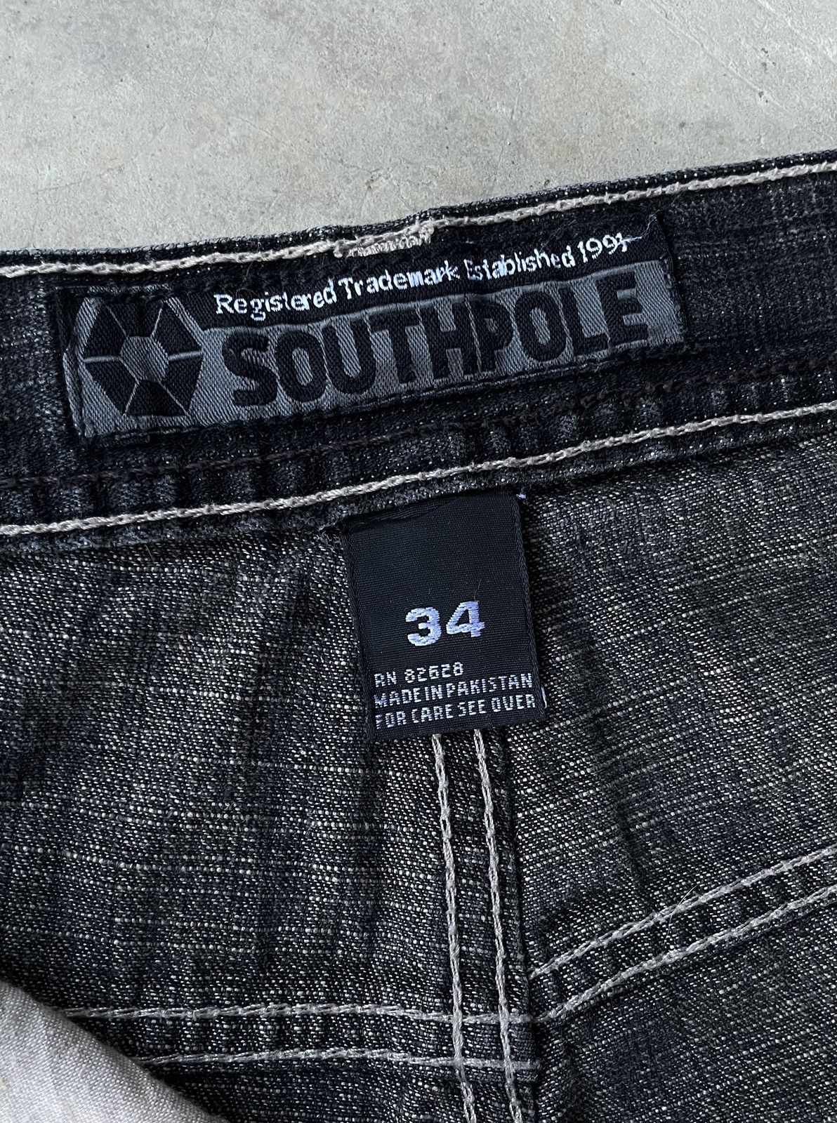 Southpole Vintage Southpole Baggy Jeans Brown Tab Hip-Hop Skater Style Size US 34 / EU 50 - 12 Thumbnail