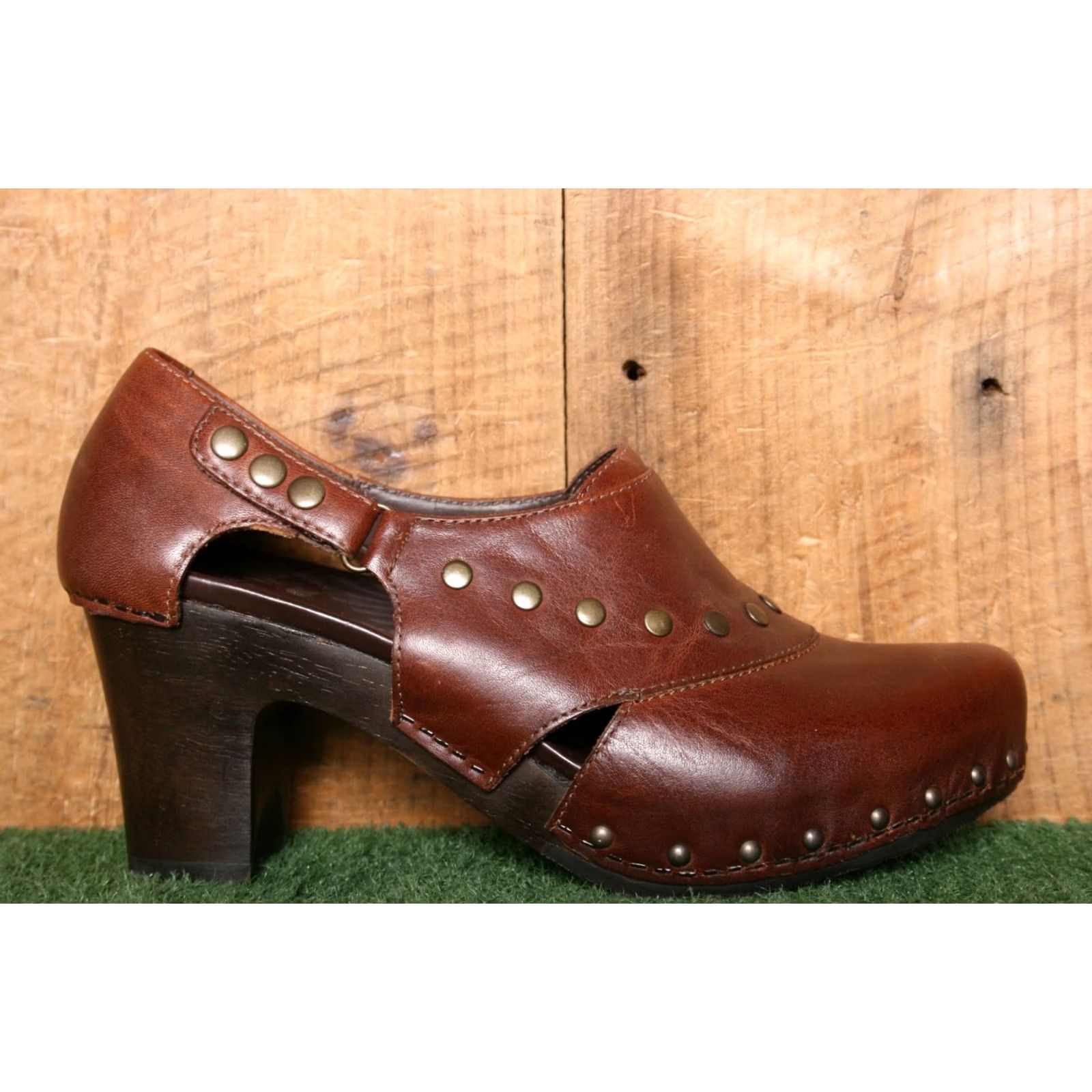 Dansko VINTAGE Dansko Ryder Clog Brown Leather 3" Heel Women's US 10.5 EUR 41 Shoes Size US 11 / IT 41 - 2 Thumbnail