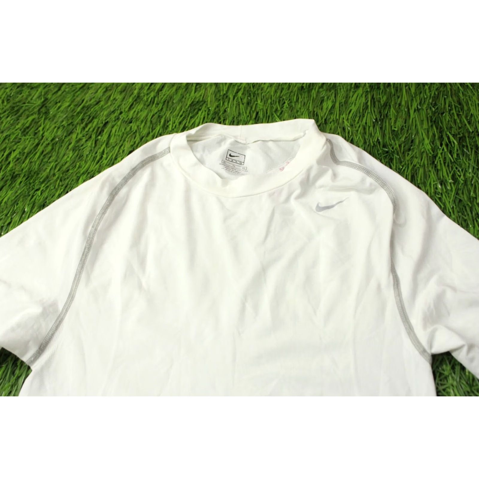 Nike NIKE Team Pro 2006 Training Shirt Mens XL White Jersey T-Shirt Tee Original Size XL Size US XL / EU 56 / 4 - 2 Thumbnail