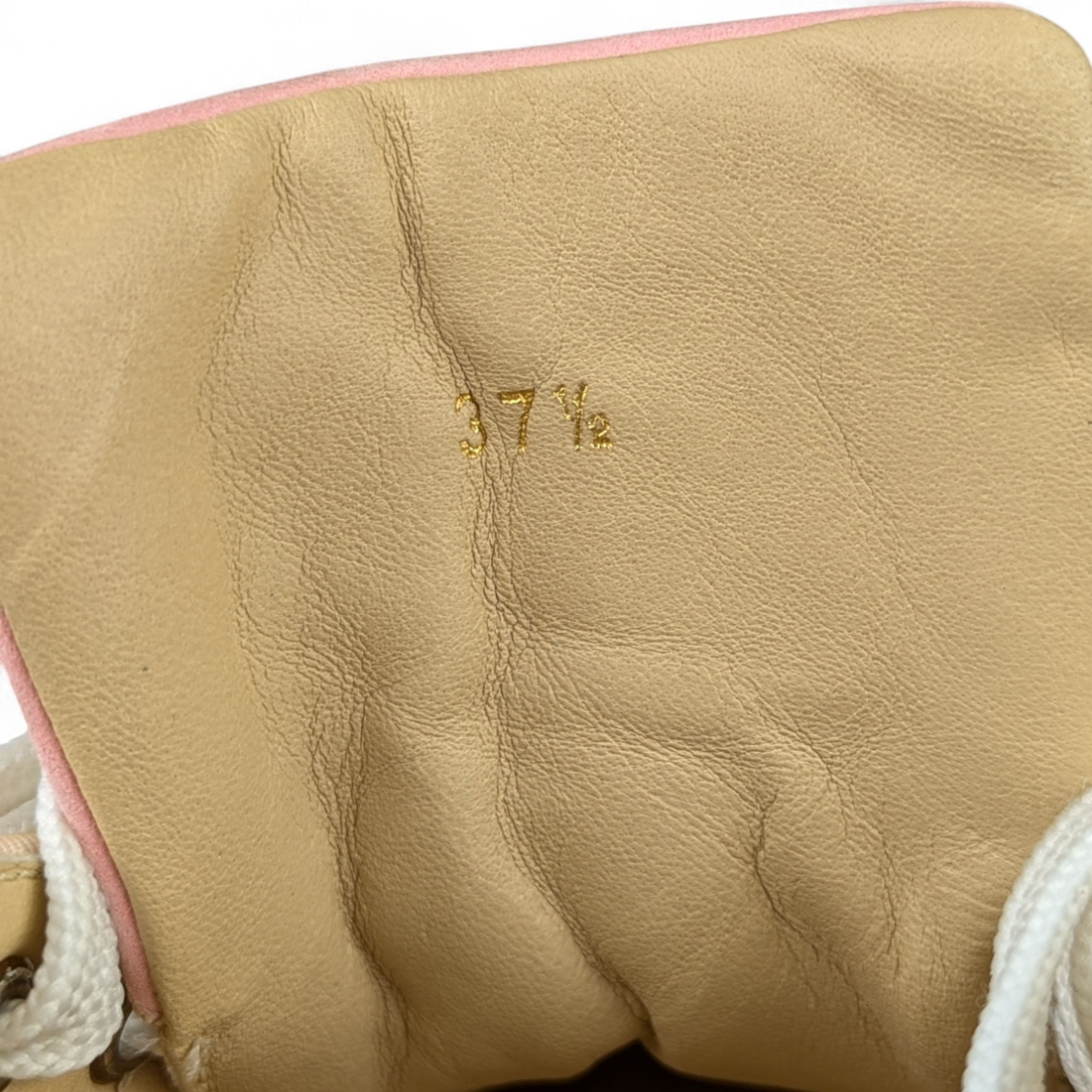 Christian Louboutin Christian Louboutin Low Cut Size US 7.5 / IT 37.5 - 18 Thumbnail