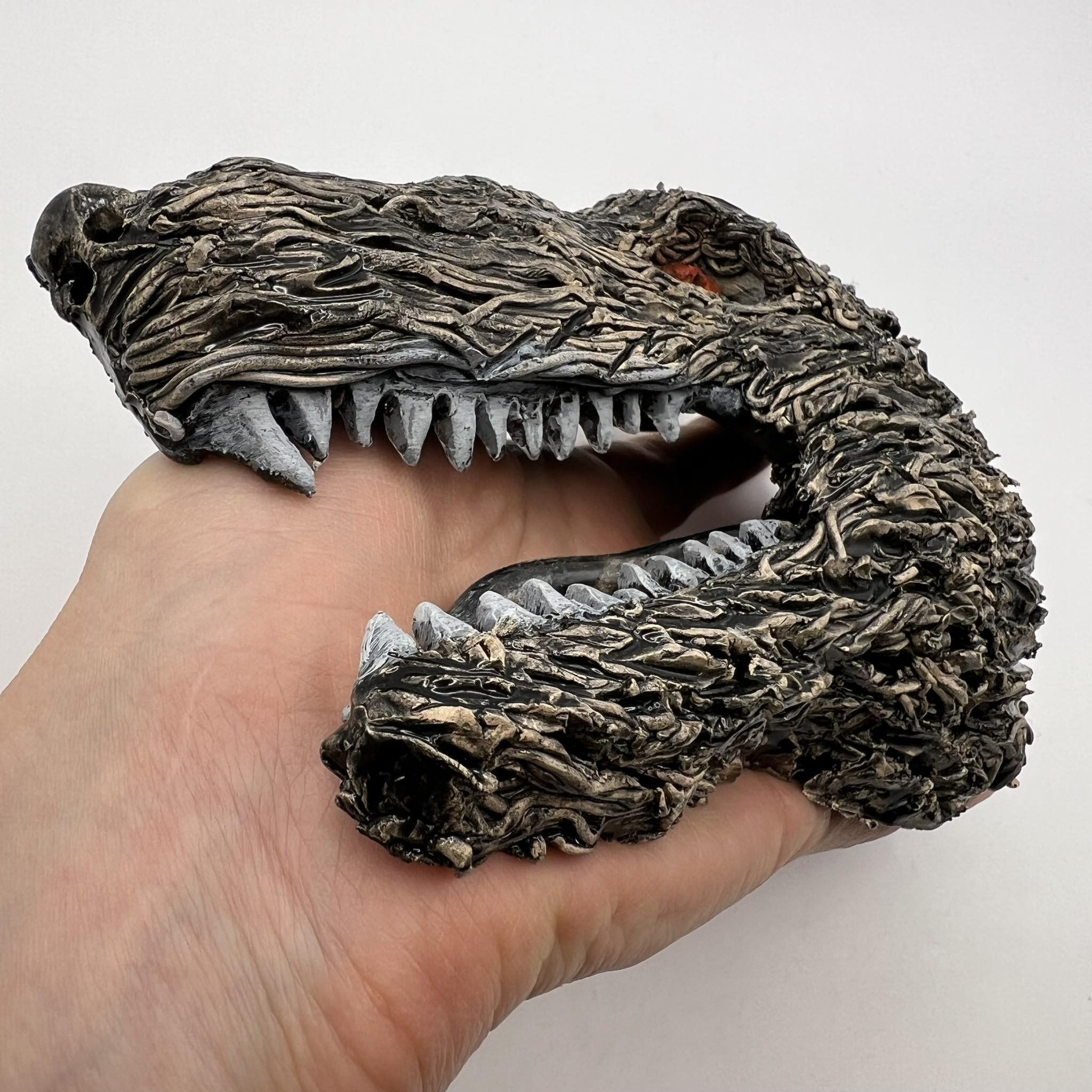 Vintage Art Ceramic Figurine Statue Wolf Mask Handmade Wall Hanging Size ONE SIZE - 2 Thumbnail