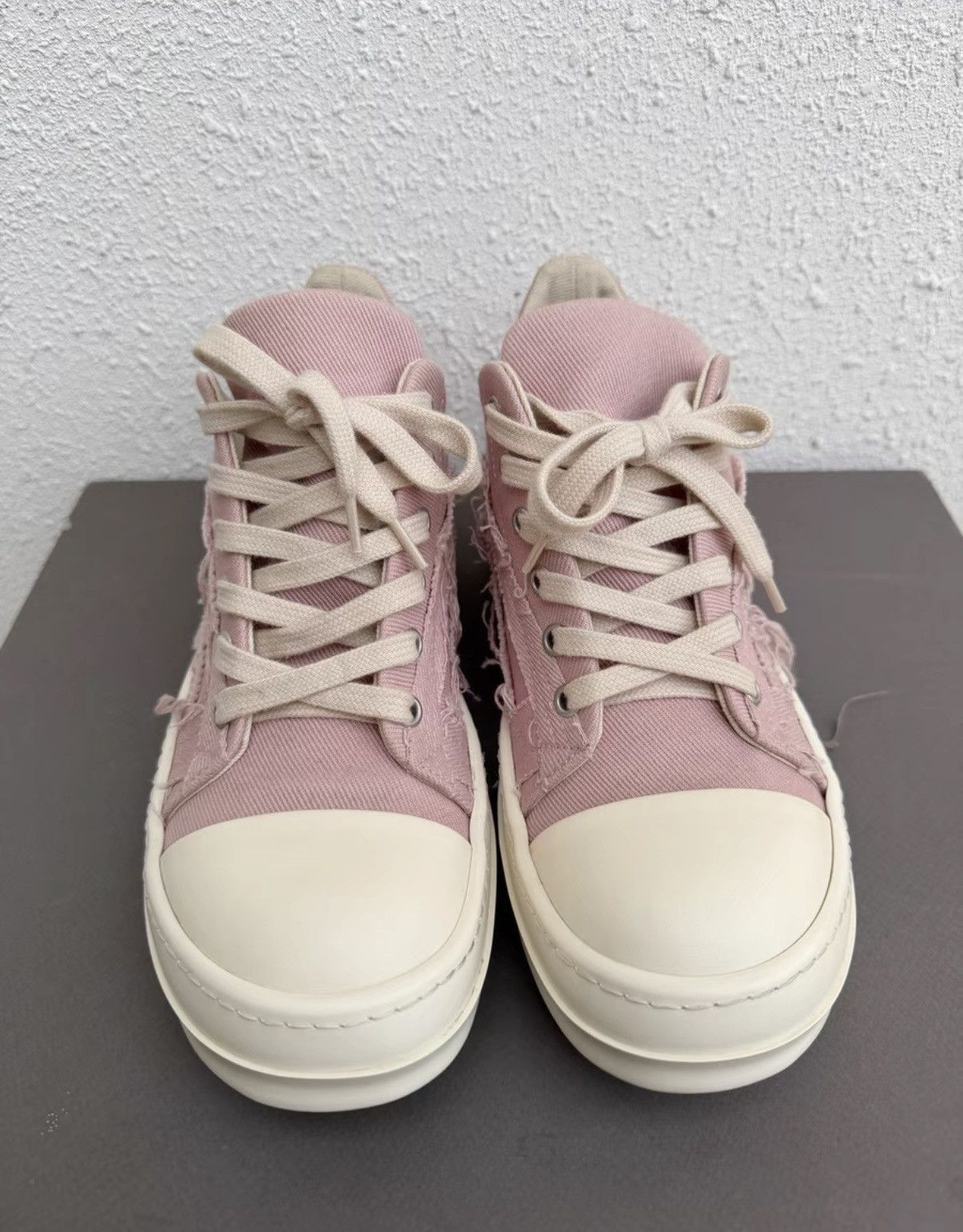 Rick Owens Rick Owens DRKSHDW distressed pink white low-top sneakers Size US 6 / IT 36 - 4 Thumbnail